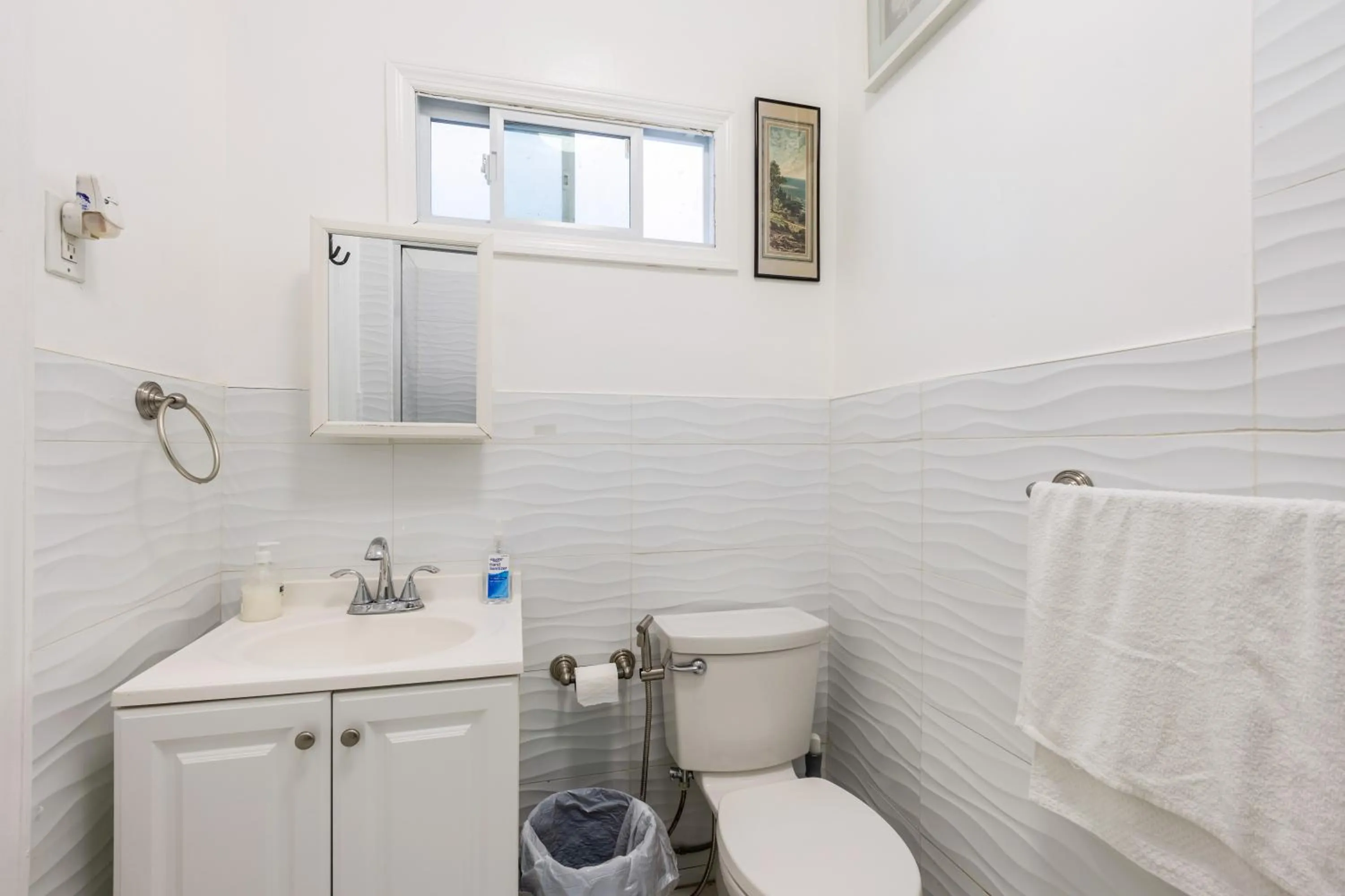 Bathroom in KLO Guest House