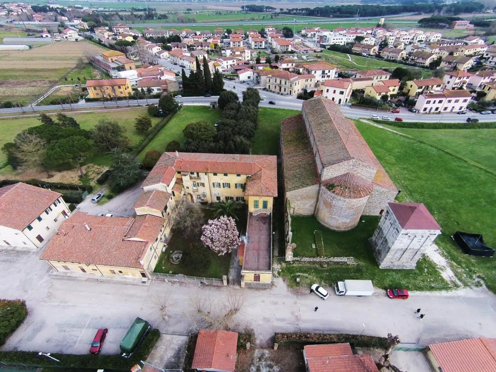 Nearby landmark in Villa il Lauro