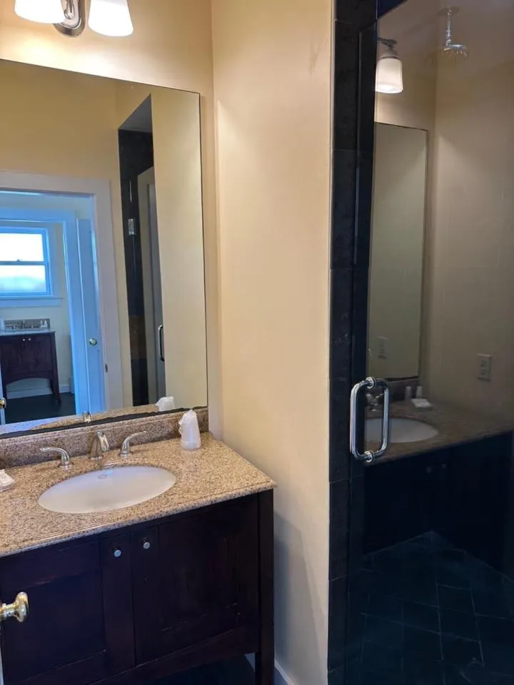 Shower in Douglas House