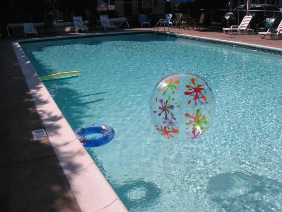 Swimming pool in Gauthier's Saranac Lake Inn