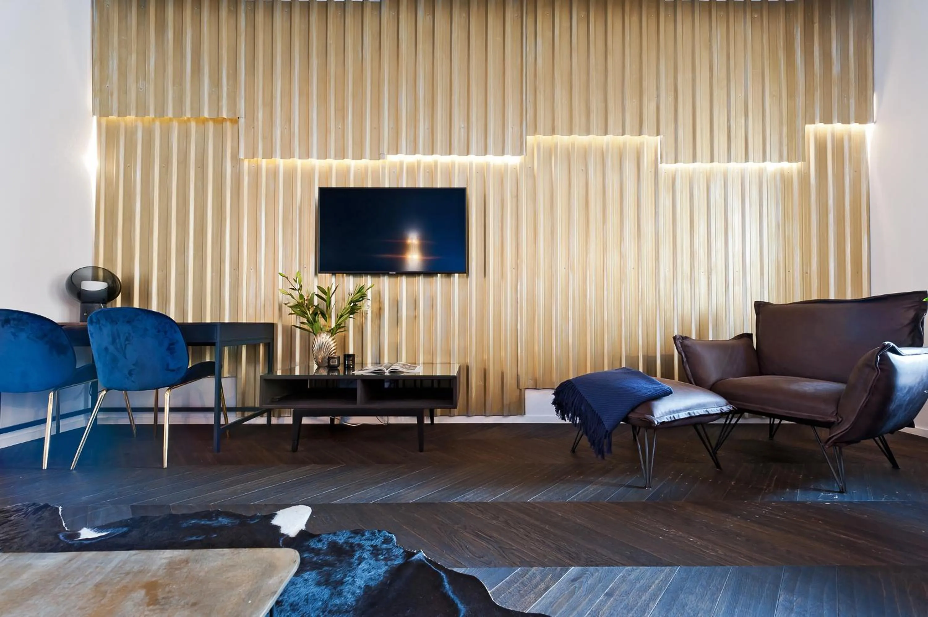 TV and multimedia in House of Loft Affair - LoftAffair Collection