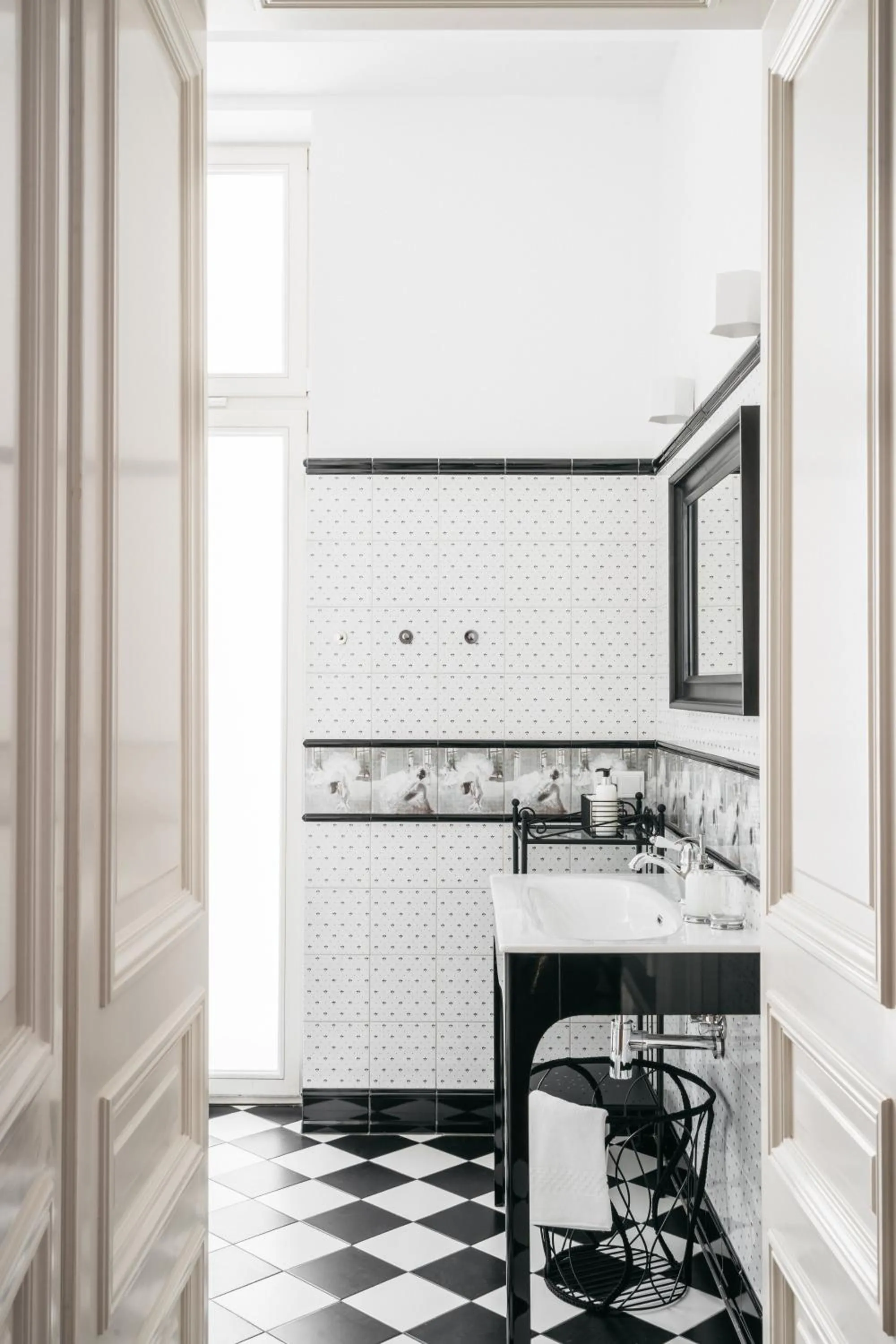 Toilet in House of Loft Affair - LoftAffair Collection