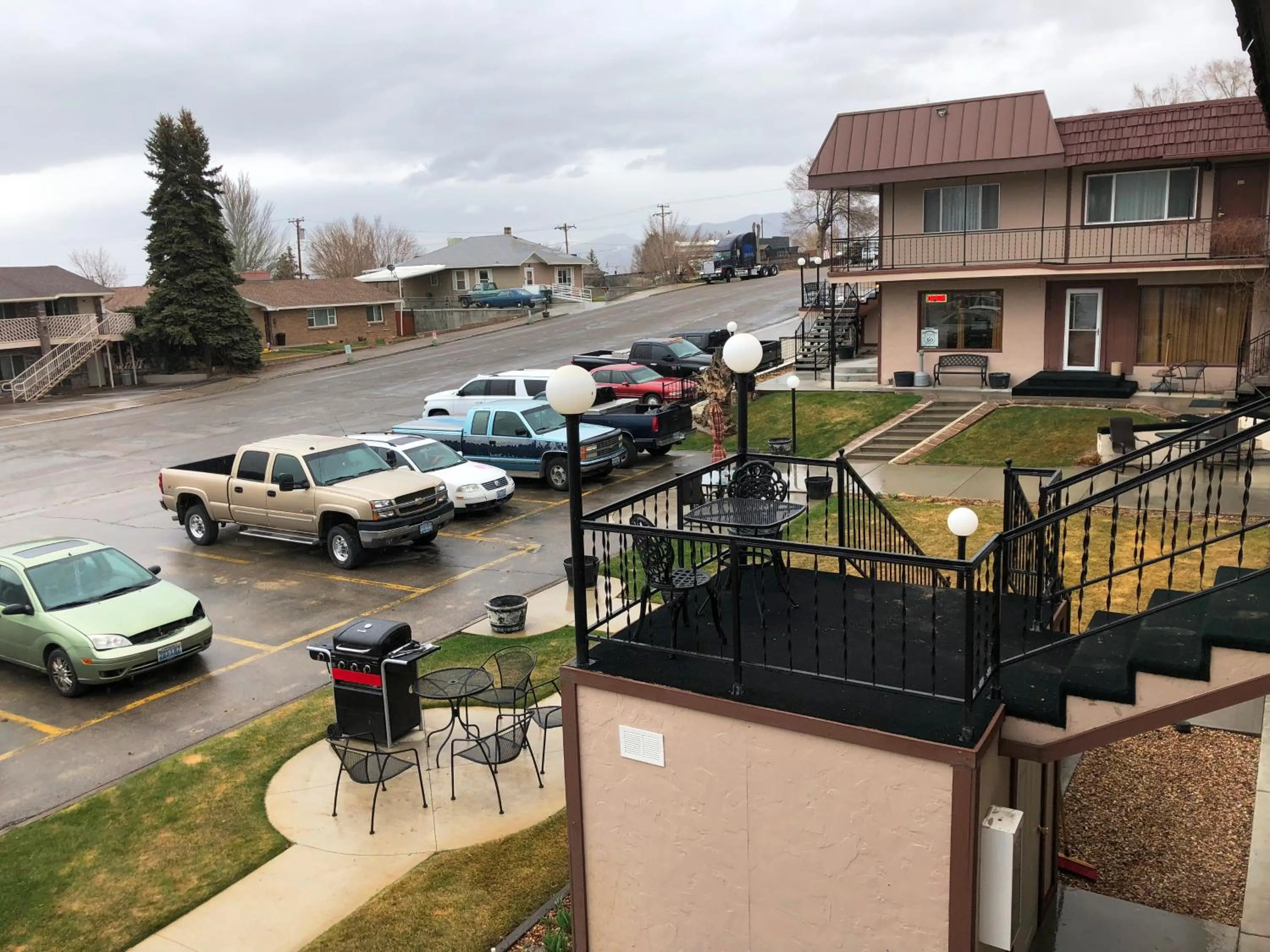 Balcony/Terrace in Bristlecone Motel