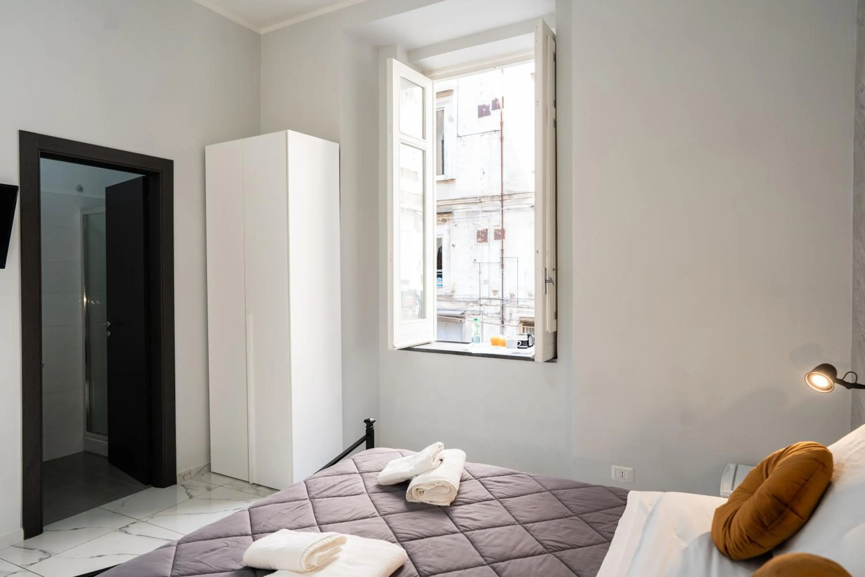 Bedroom, Bed in San Felice Palace