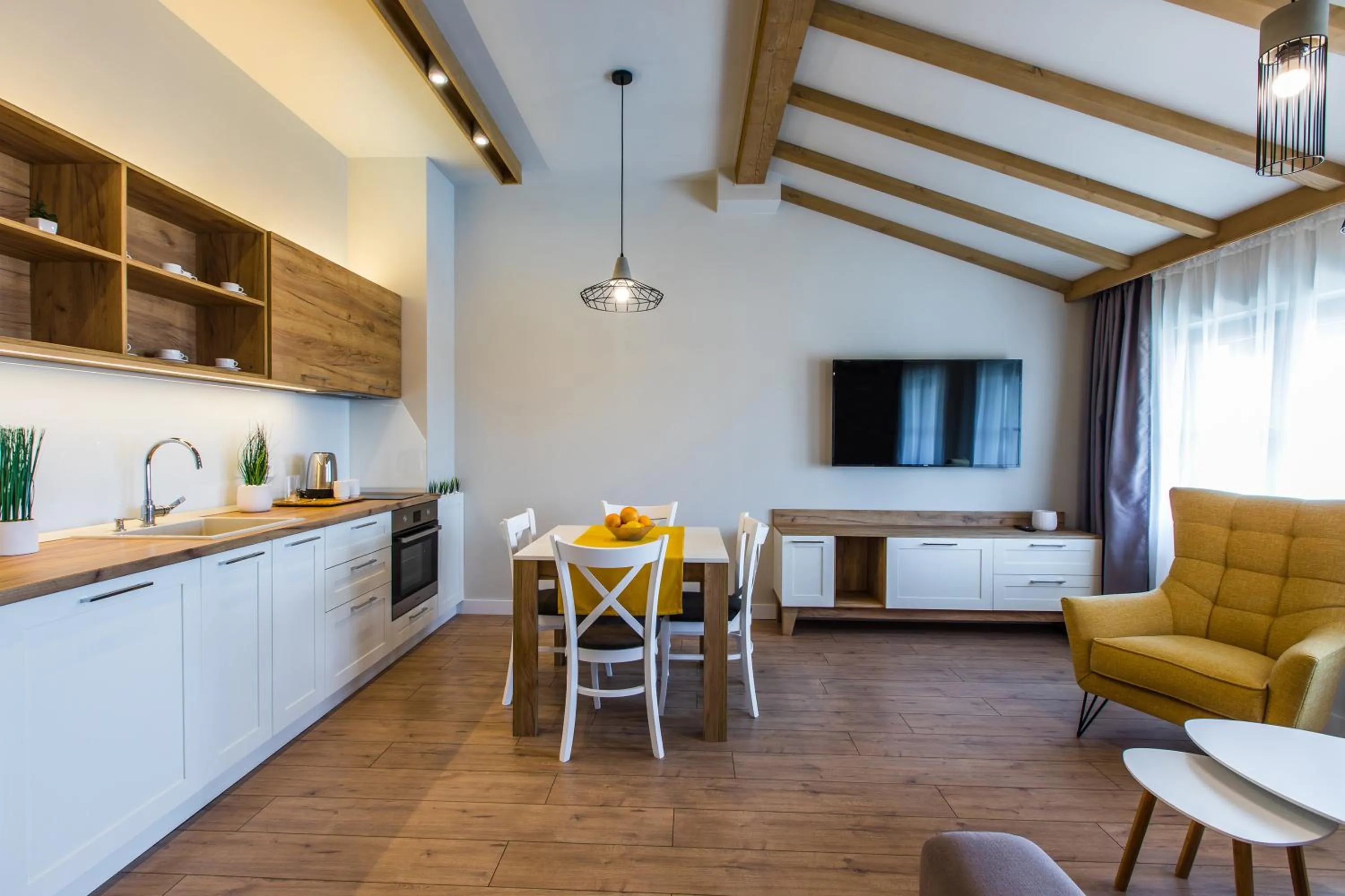 Kitchen or kitchenette in HillHouse Plovdiv