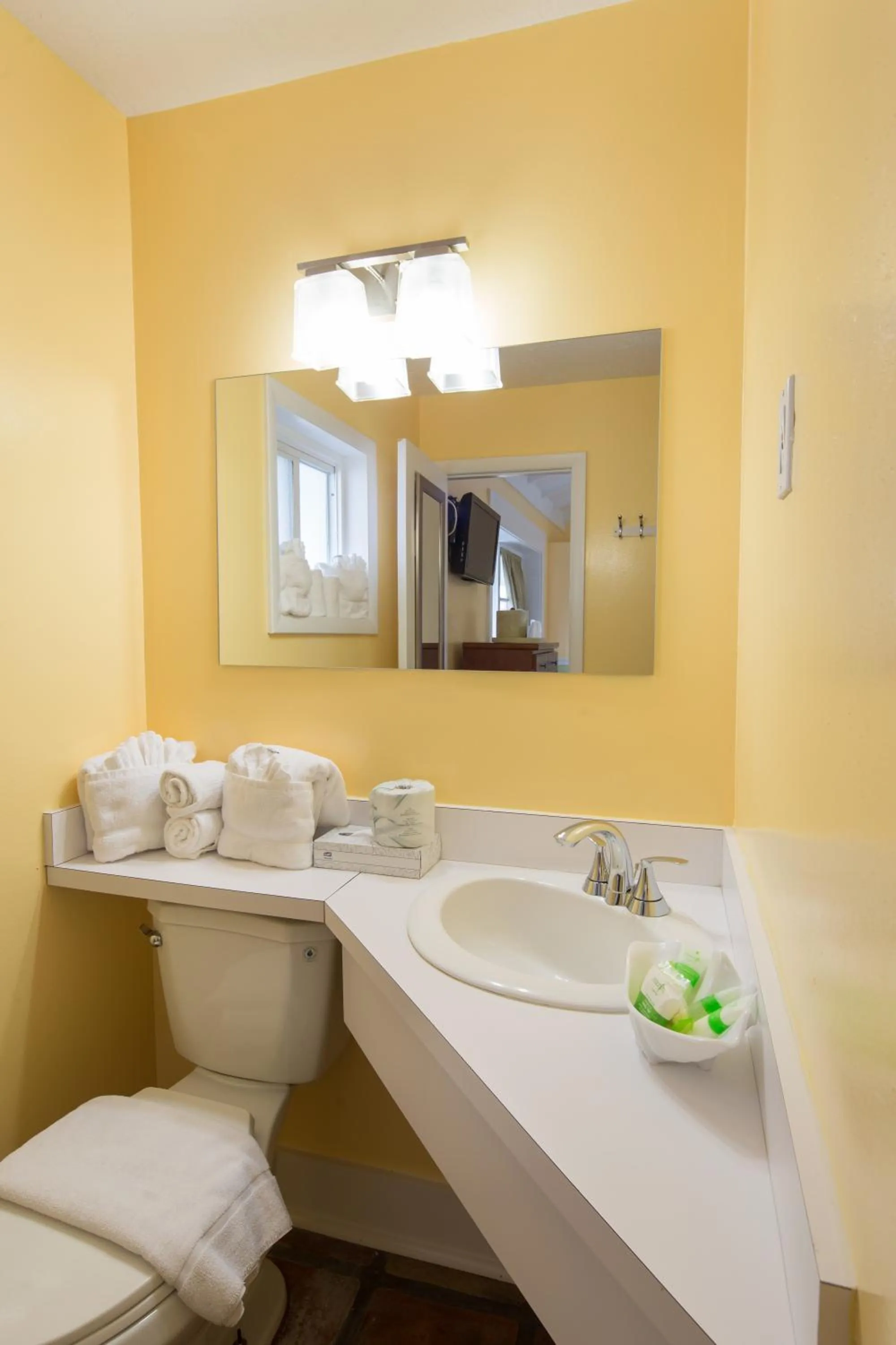 Bathroom in The Palms Hotel