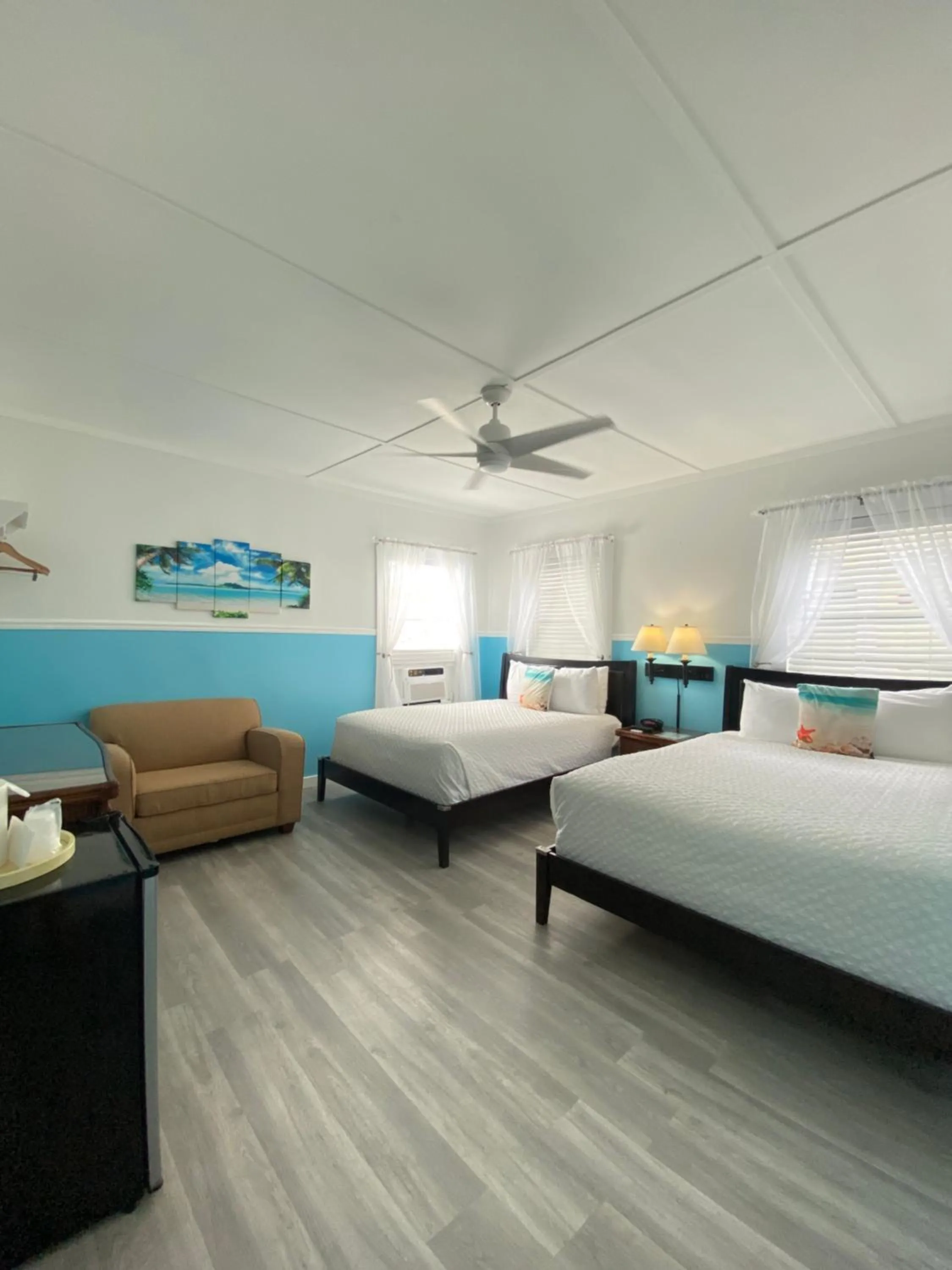 Bed in The Palms Hotel