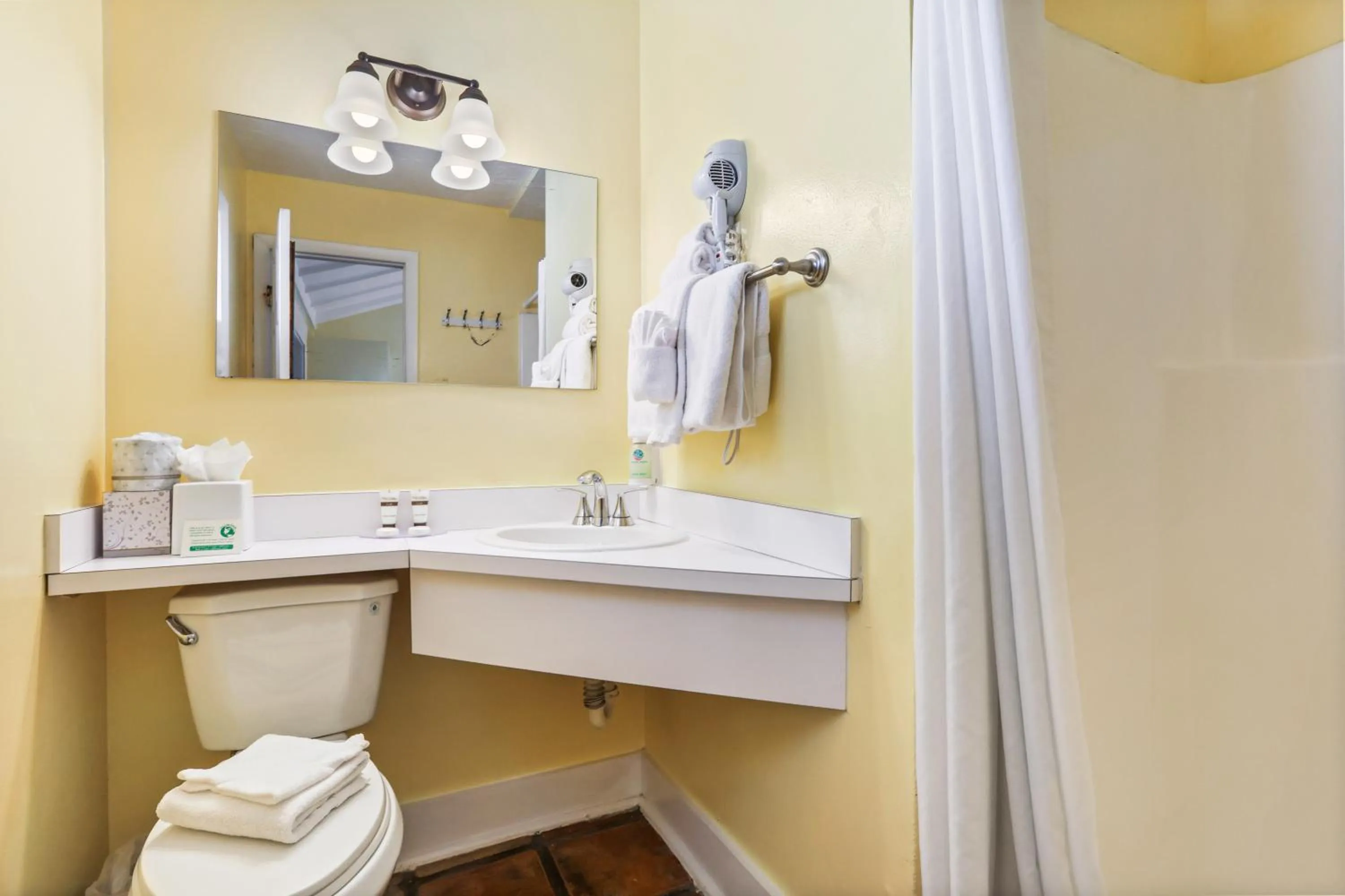 Bathroom in The Palms Hotel