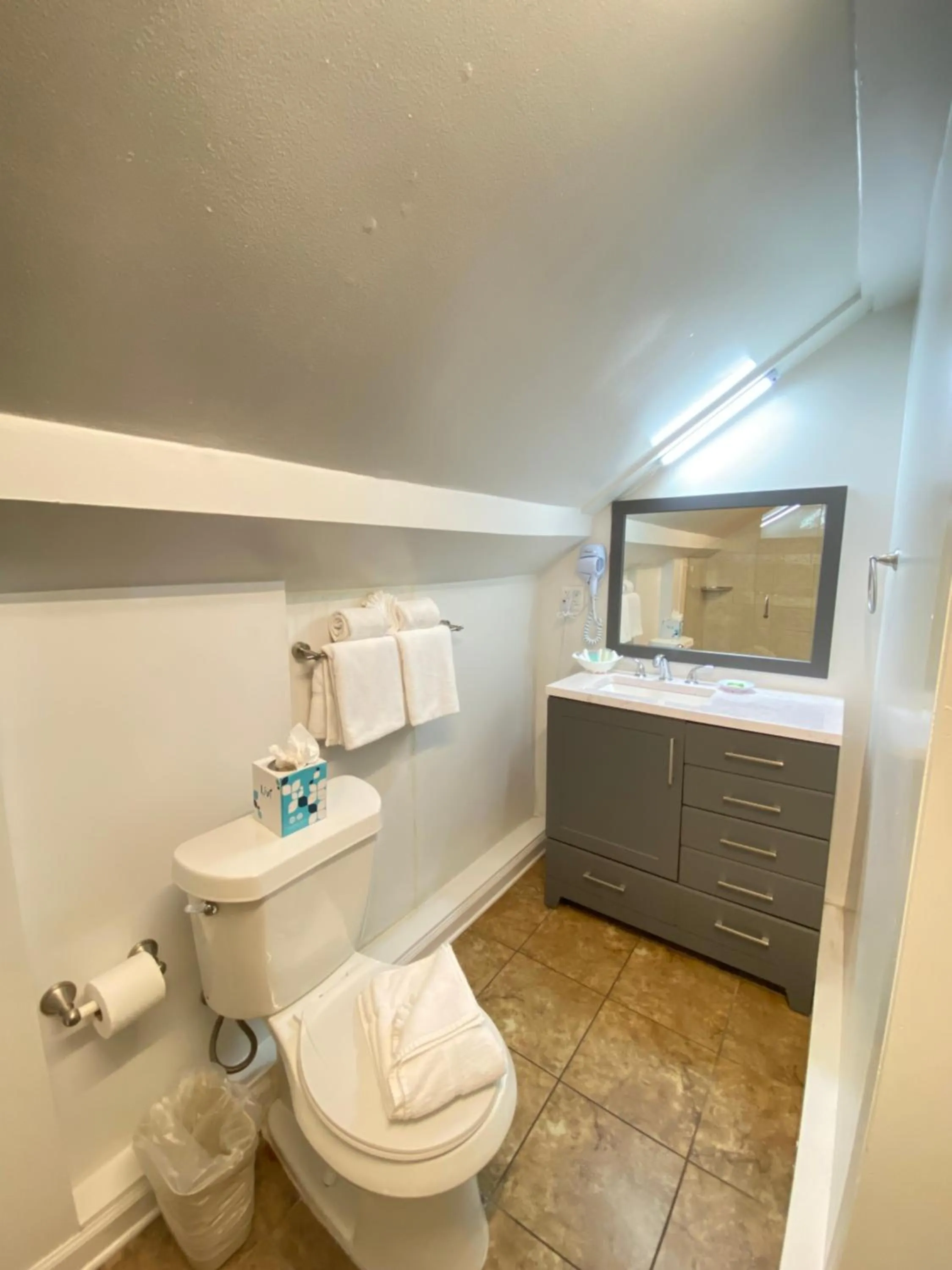 Bathroom in The Palms Hotel