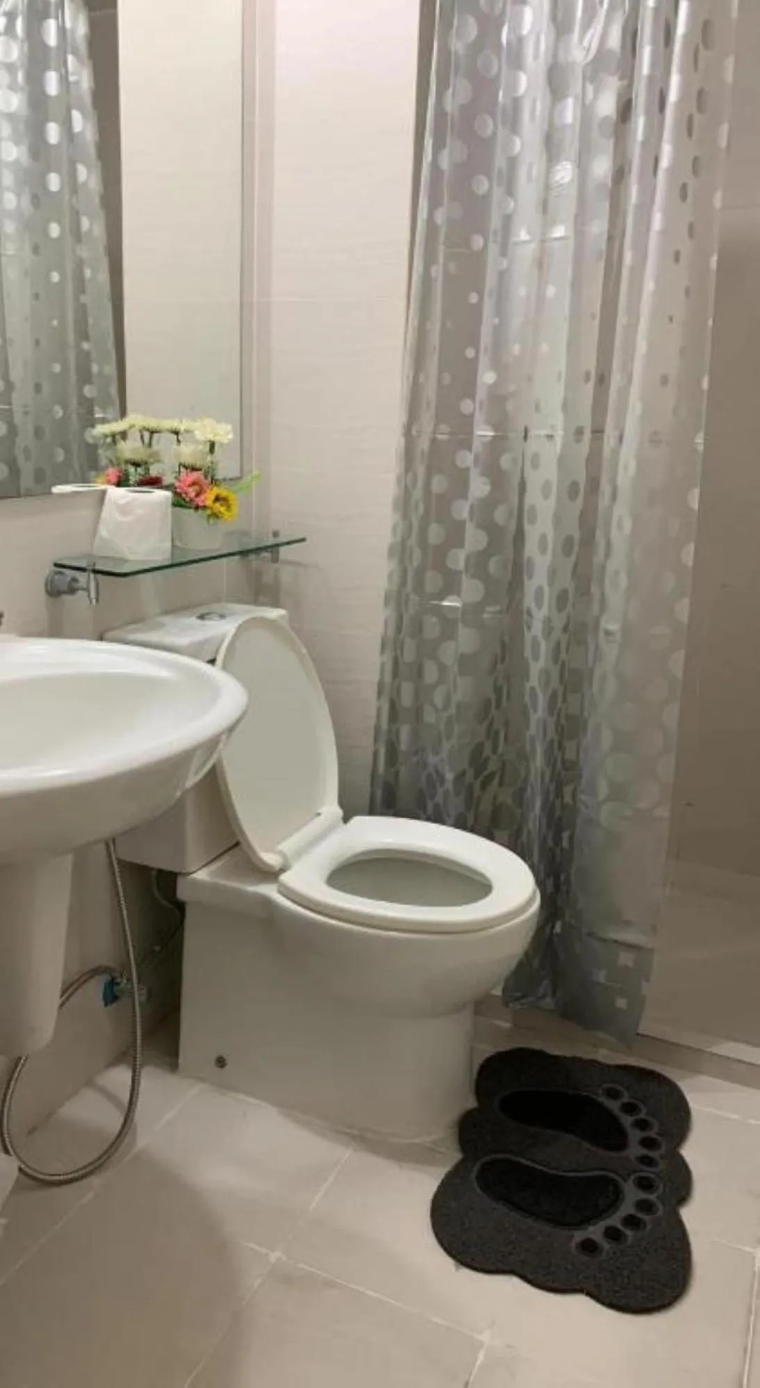 AZURE C4 BEACHPOOL balcony wifi MULTIPLE UNITS