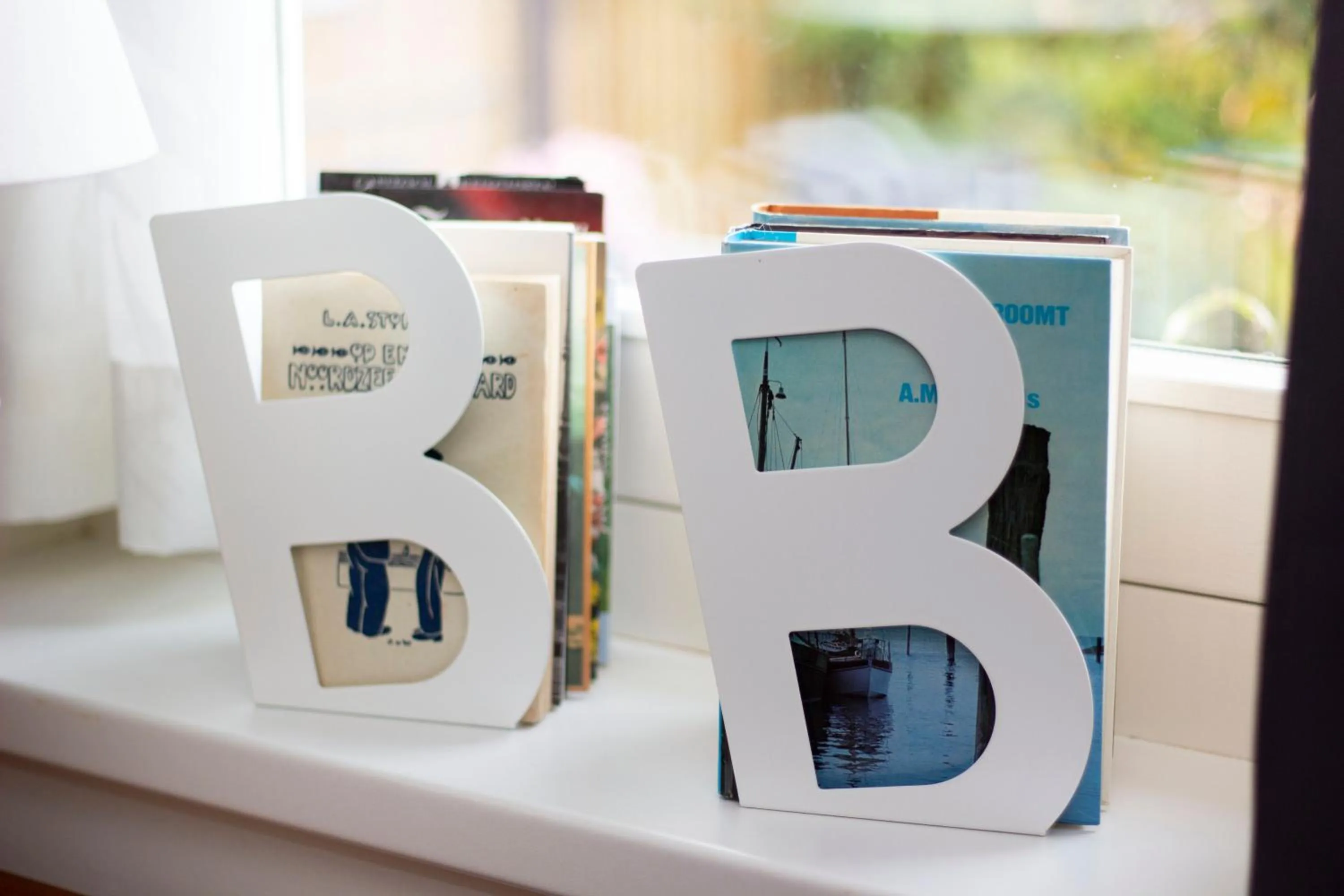 Text overlay in B & B ANNAMIE