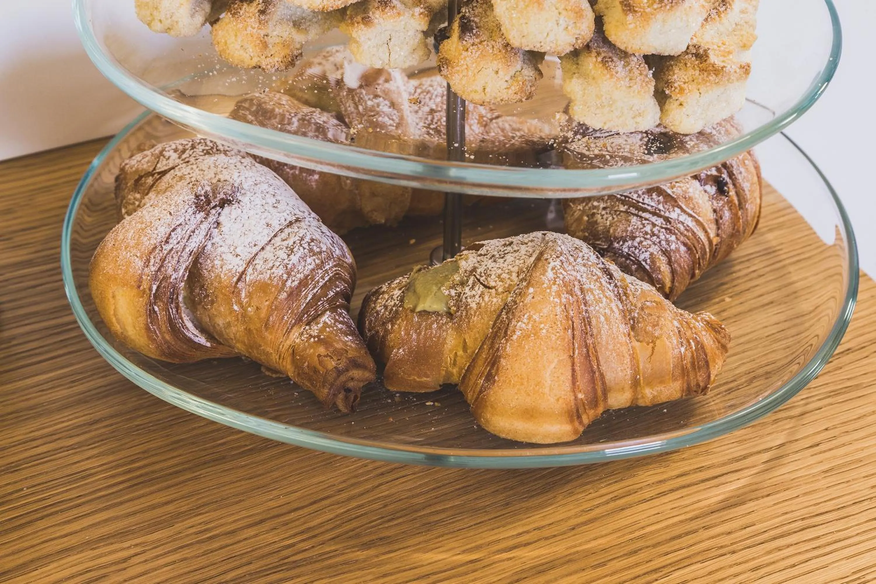 Breakfast in Hedoné Design Experience B&B