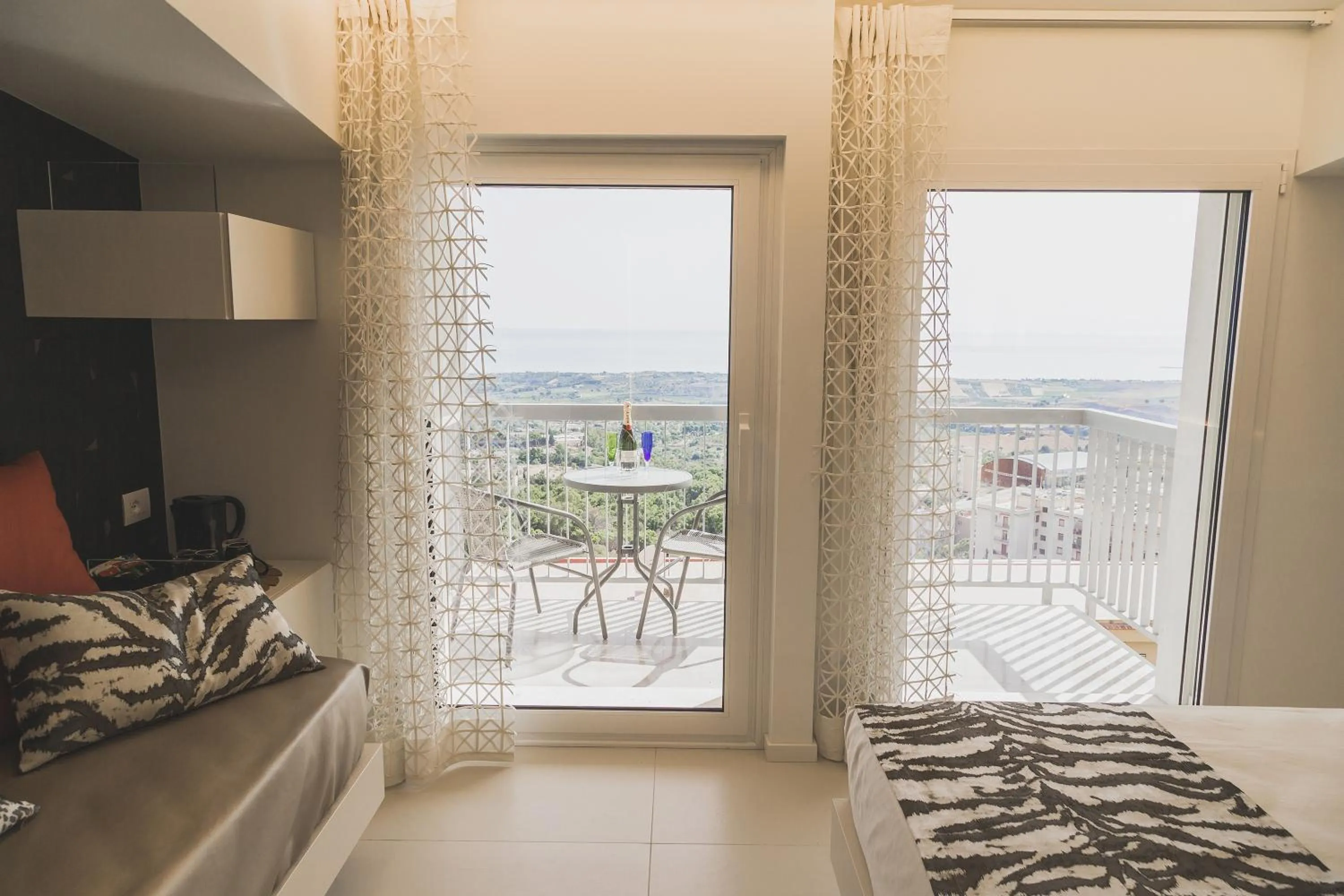 View (from property/room), Bed in Hedoné Design Experience B&B