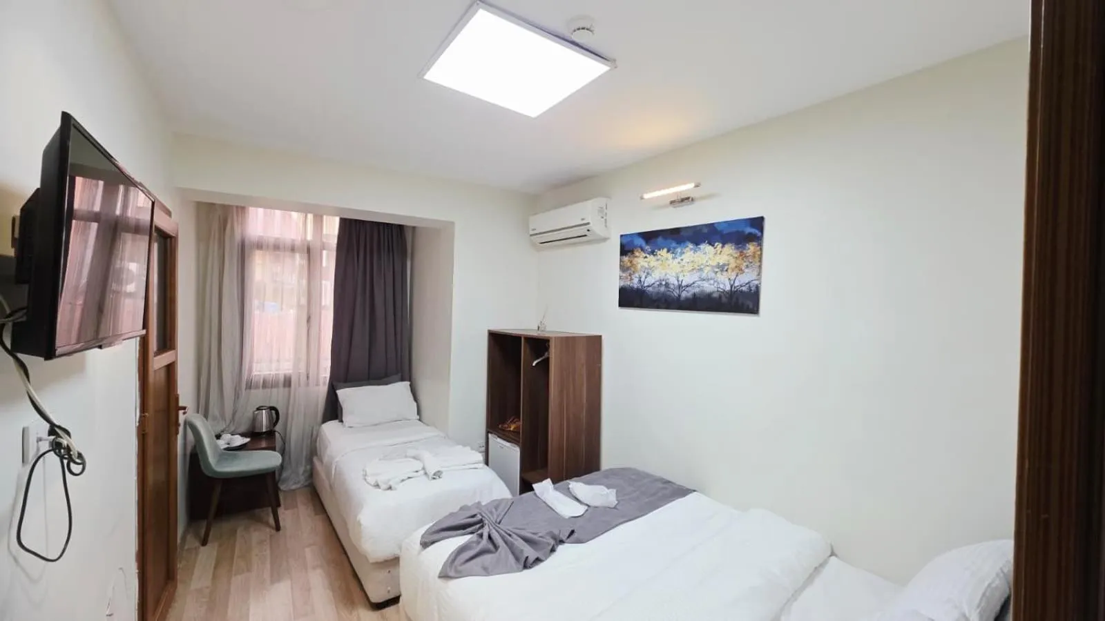 Photo of the whole room, Bed in Safir Gold Hotel