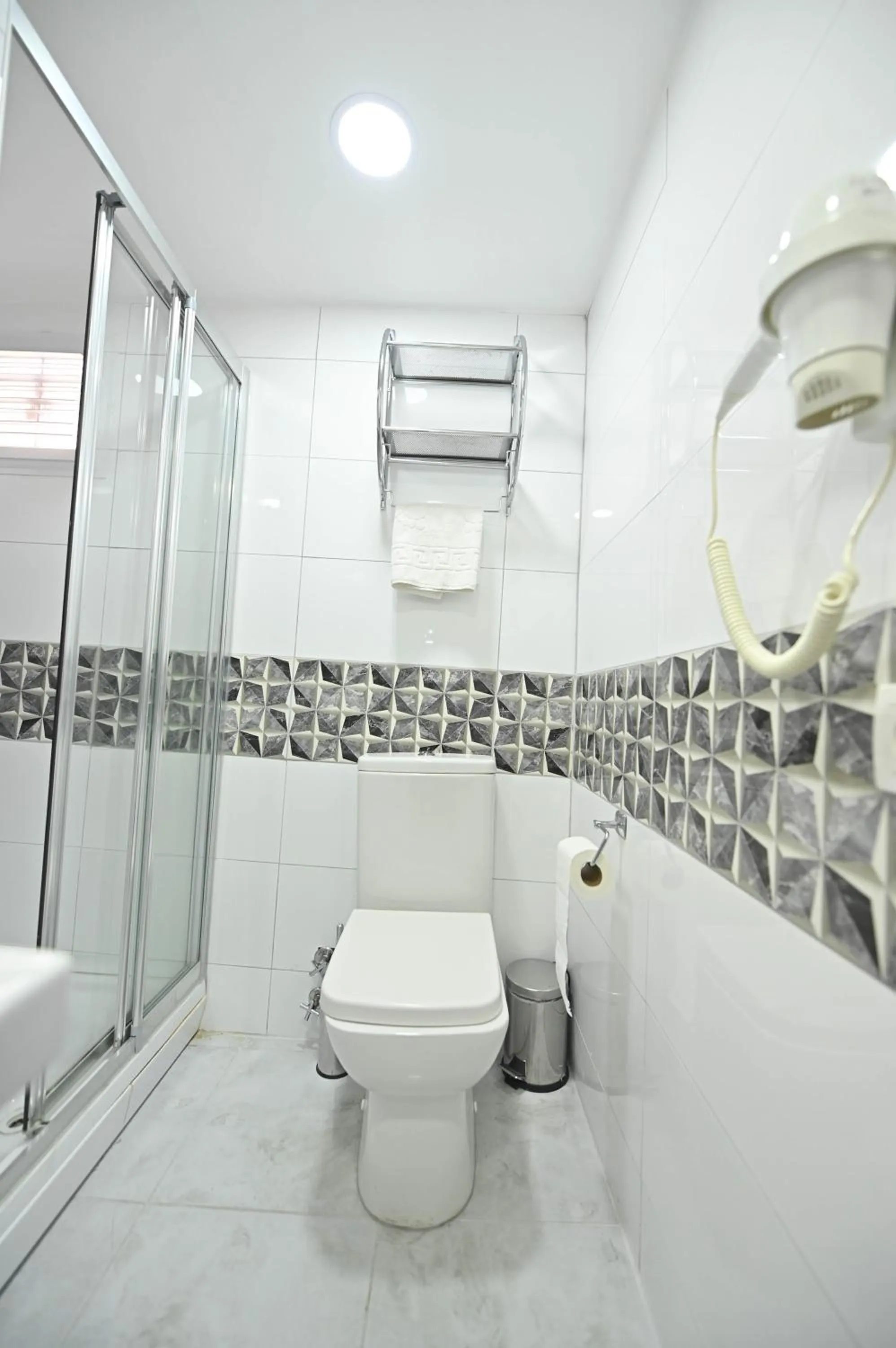 Bathroom in Safir Gold Hotel