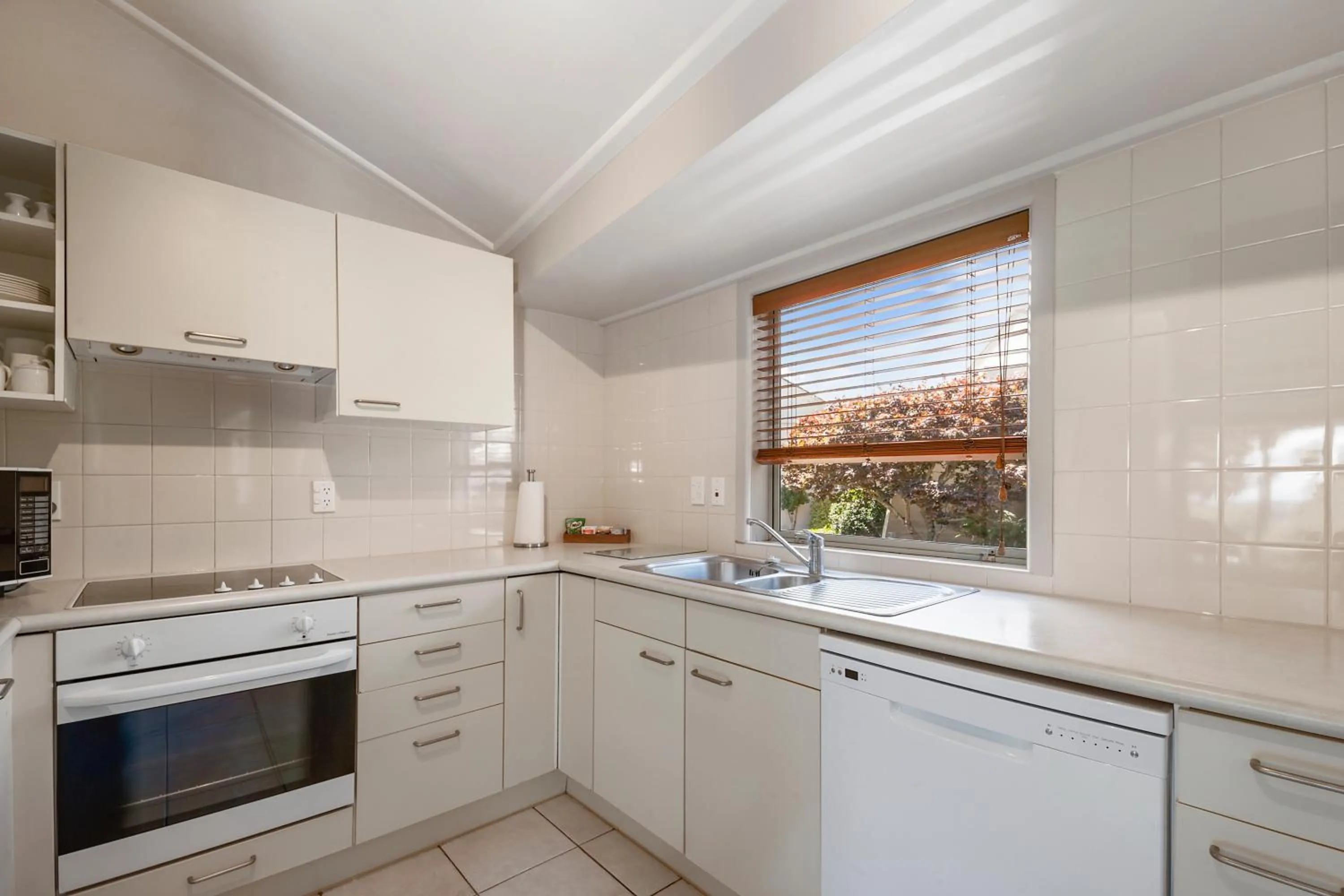 Kitchen or kitchenette in The Village Resort