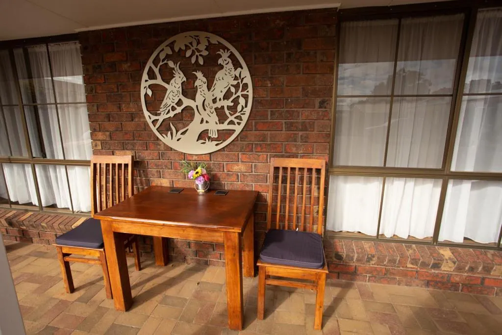 Seating area in Donald Motor Lodge