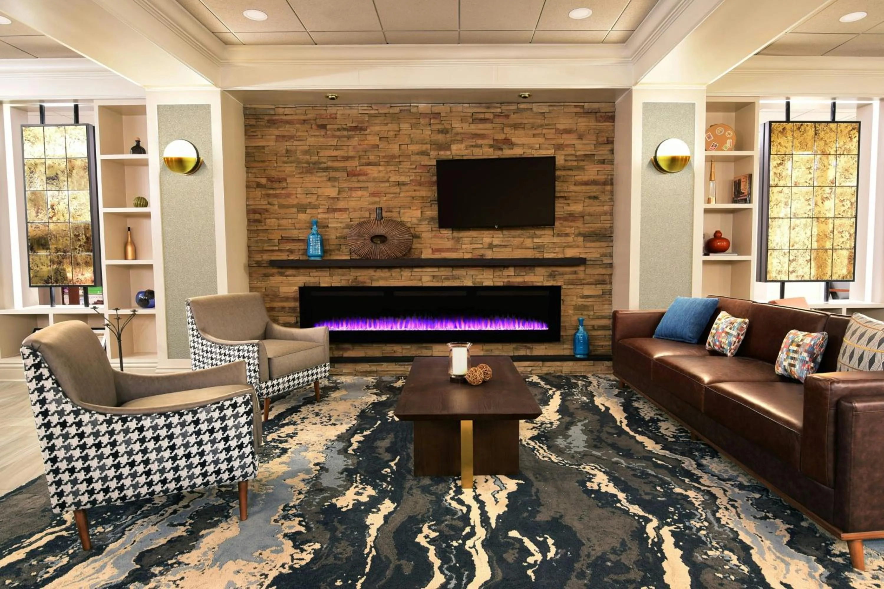 Lounge or bar in Four Points by Sheraton York