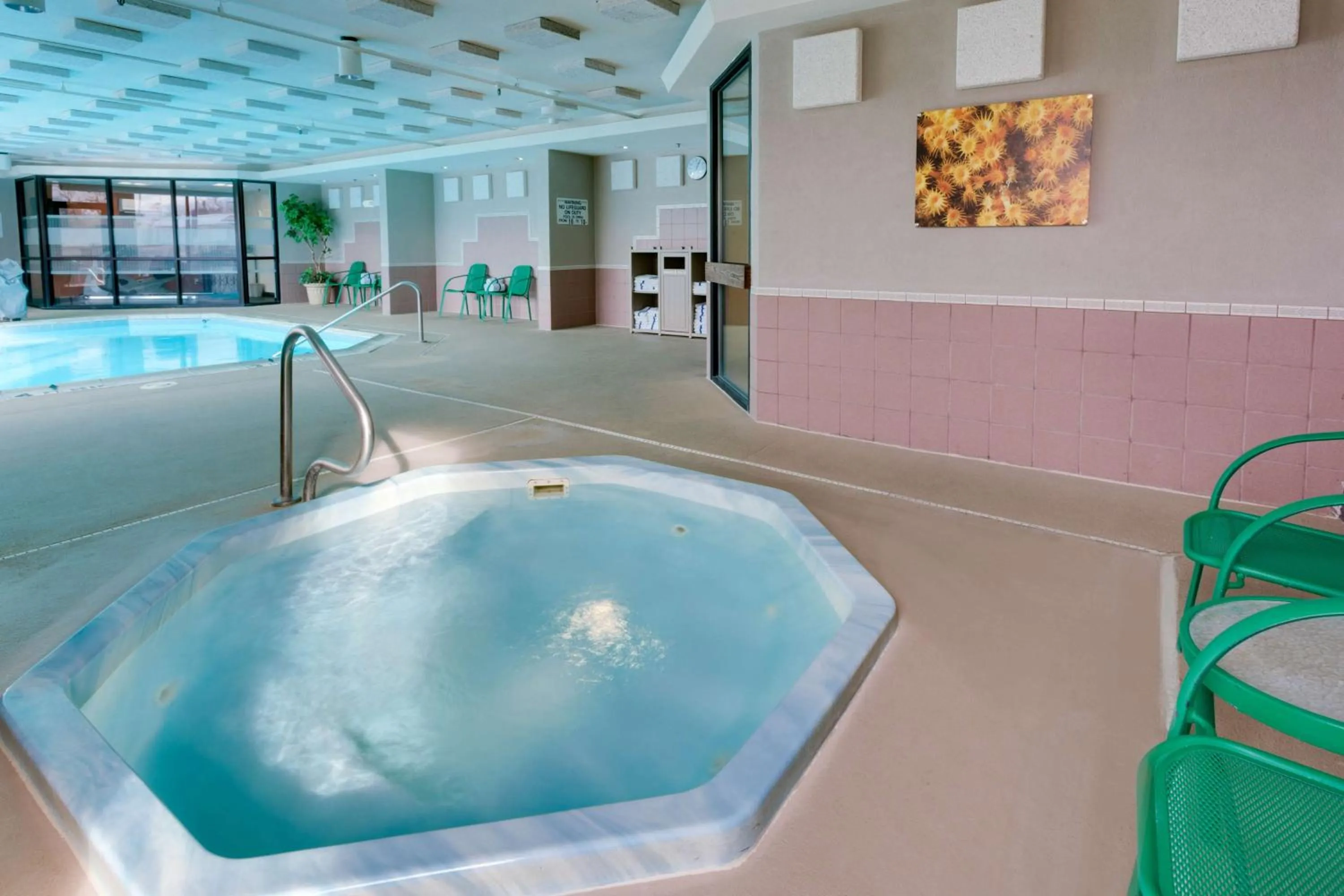 Activities in Pear Tree Inn Sikeston