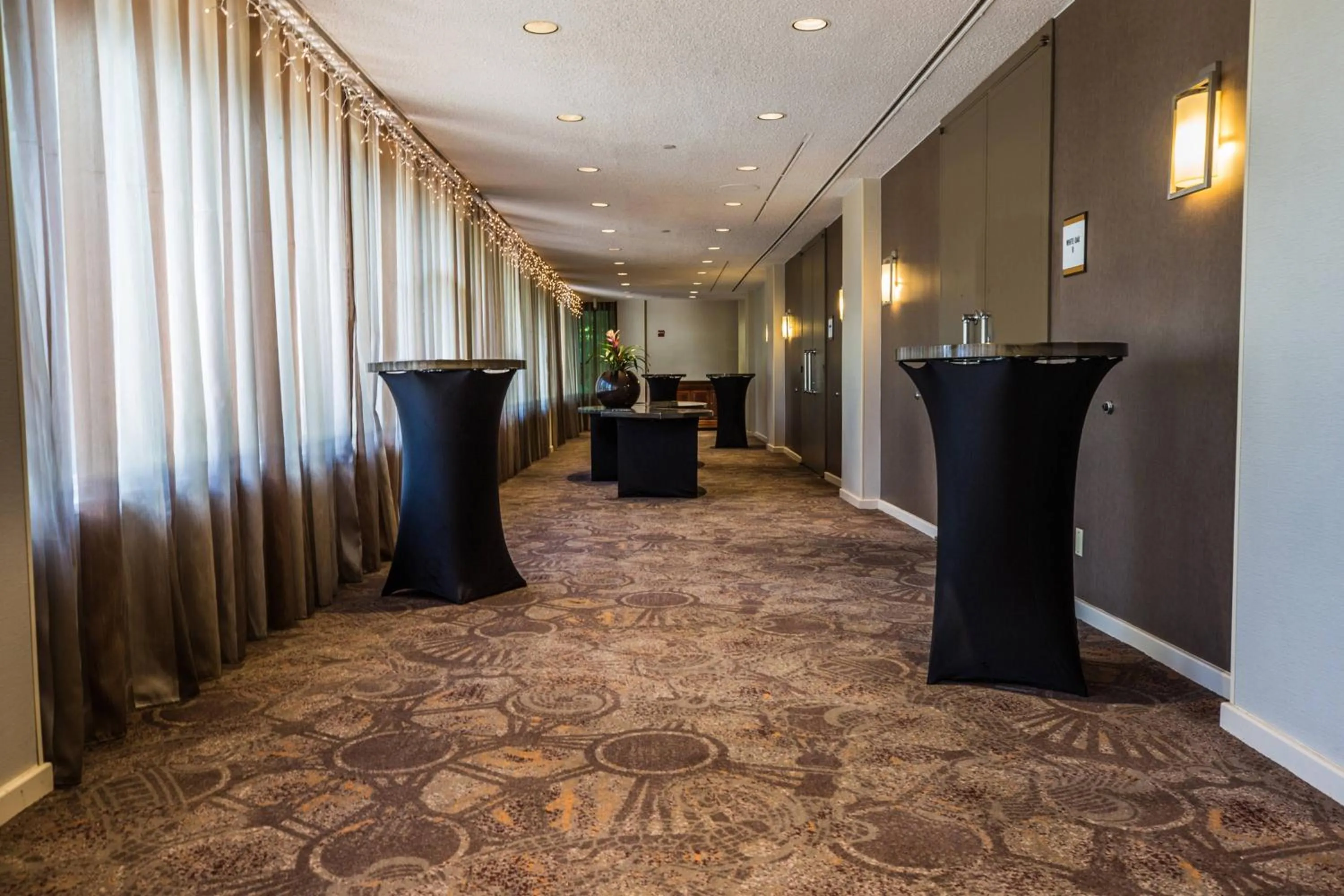 Meeting/conference room in Delta Hotels by Marriott Baltimore North