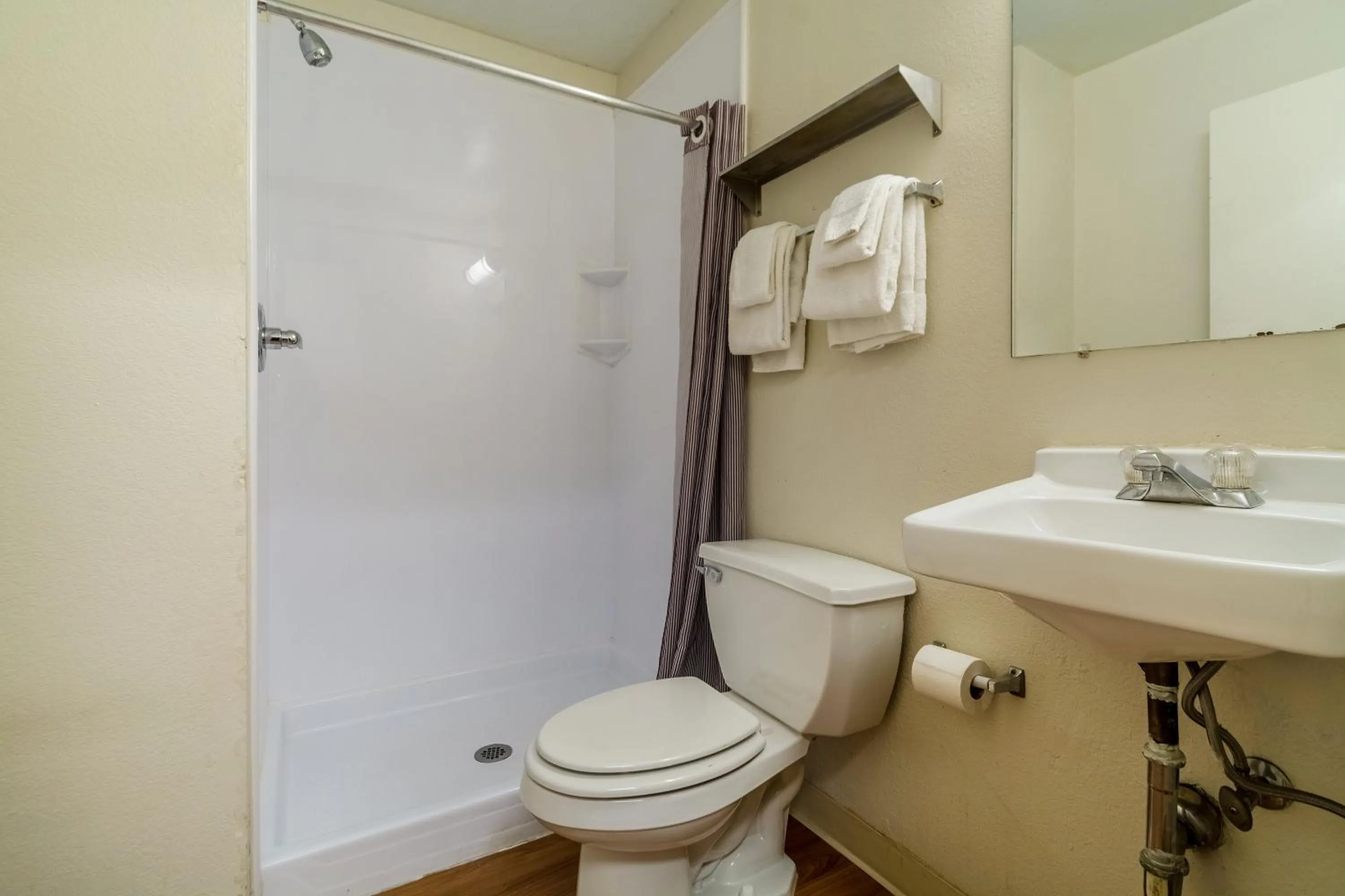 Bathroom in HomeTowne Studios by Red Roof Denver - Lakewood West