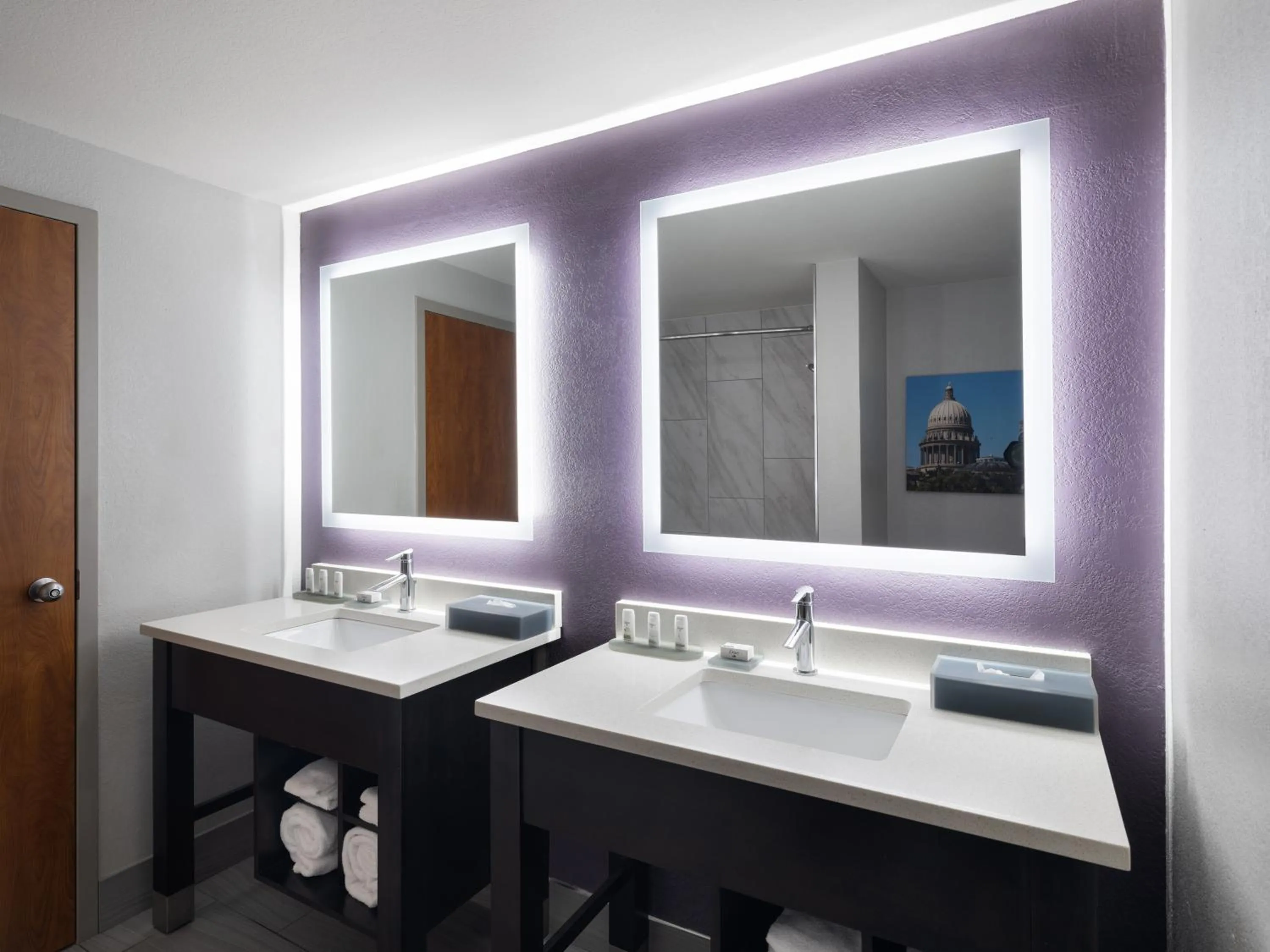 Bathroom in La Quinta by Wyndham Pocatello