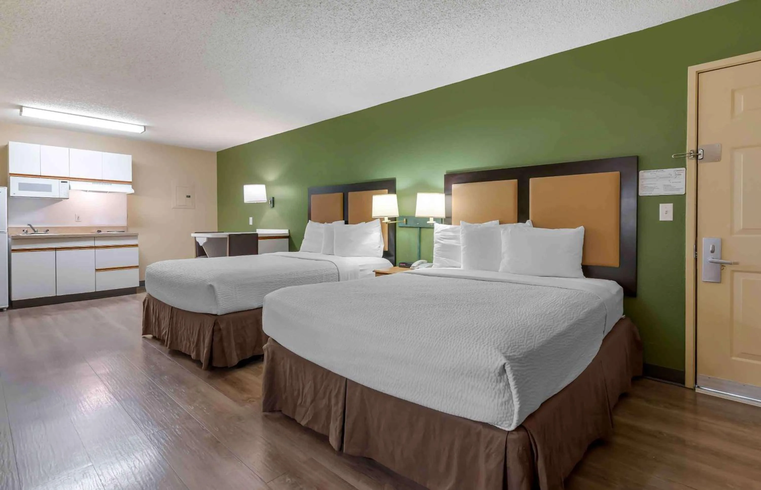 Bedroom, Bed in Extended Stay America Suites - San Ramon - Bishop Ranch - West