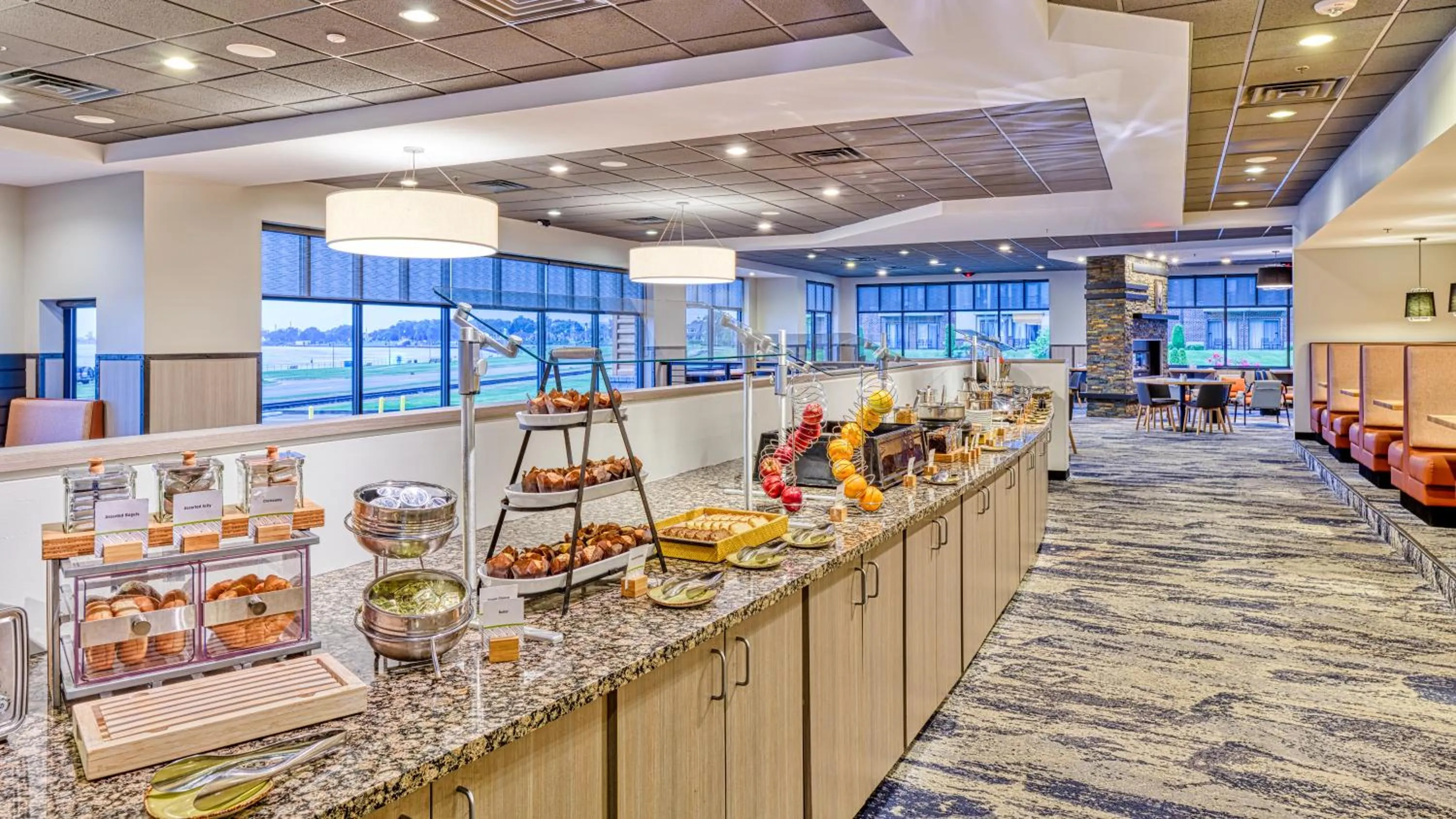 Restaurant/places to eat in DoubleTree by Hilton Port Huron