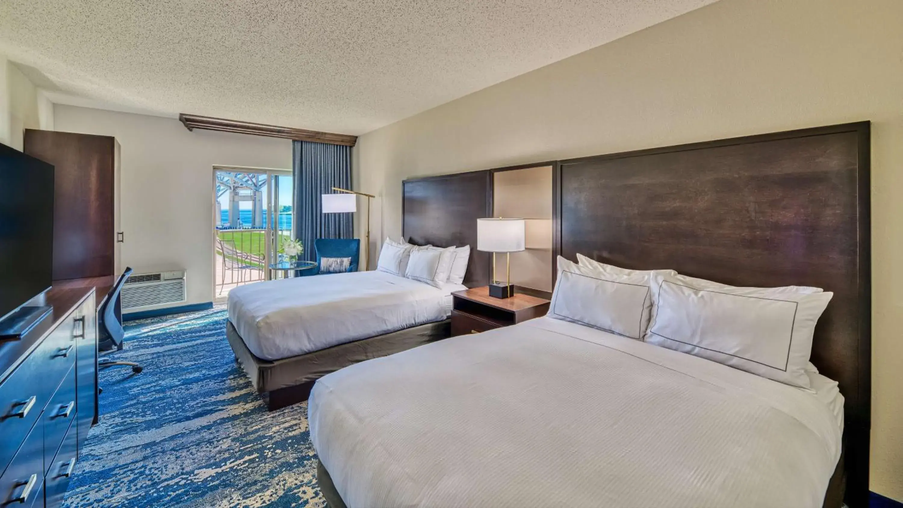 Queen Room with Two Queen Beds with View in DoubleTree by Hilton Port Huron Queen Room with Two Queen Beds with View in DoubleTree by Hilton Port Huron