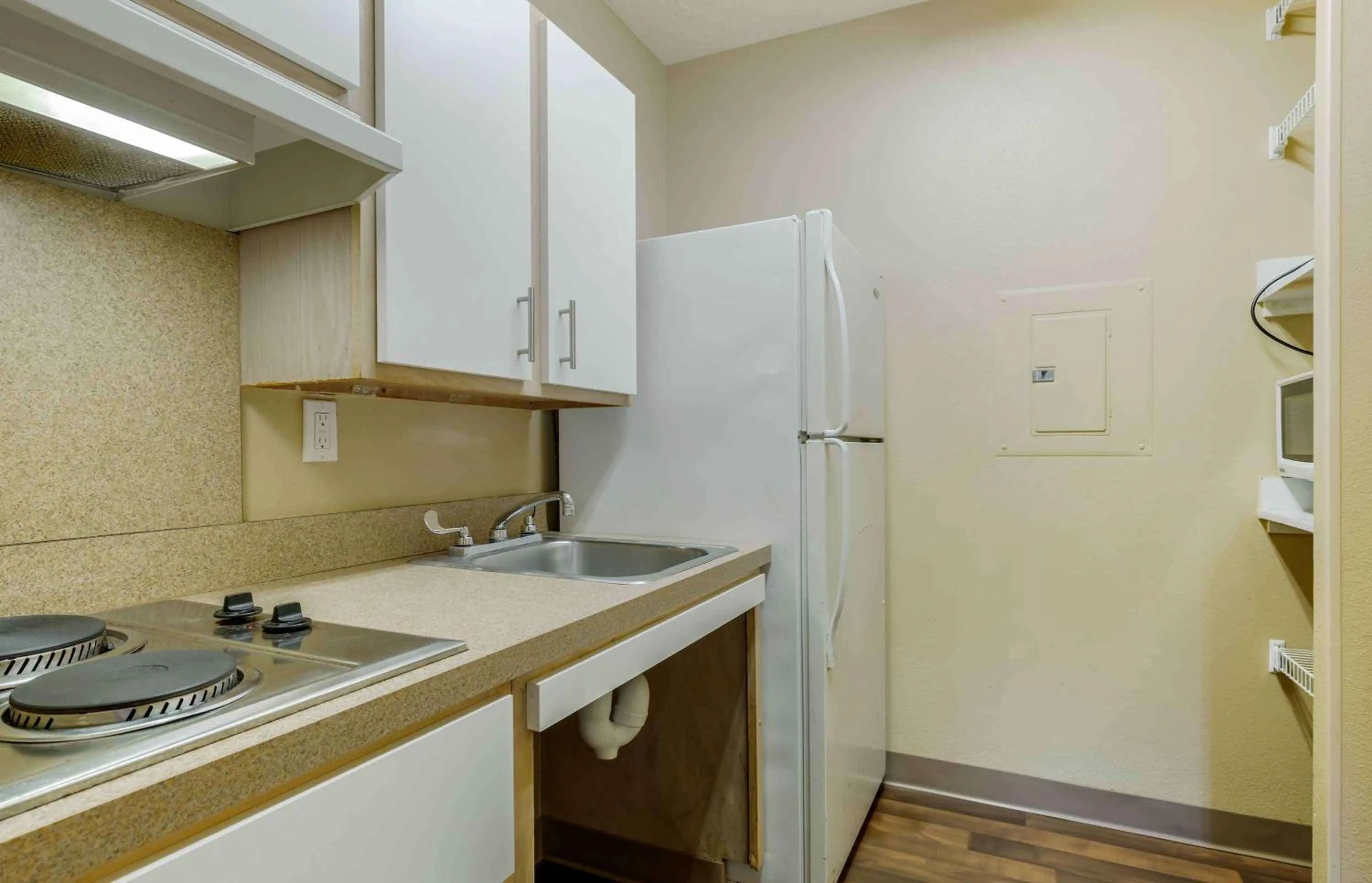 Kitchen or kitchenette in Extended Stay America Suites - Dallas - Las Colinas - Carnaby St