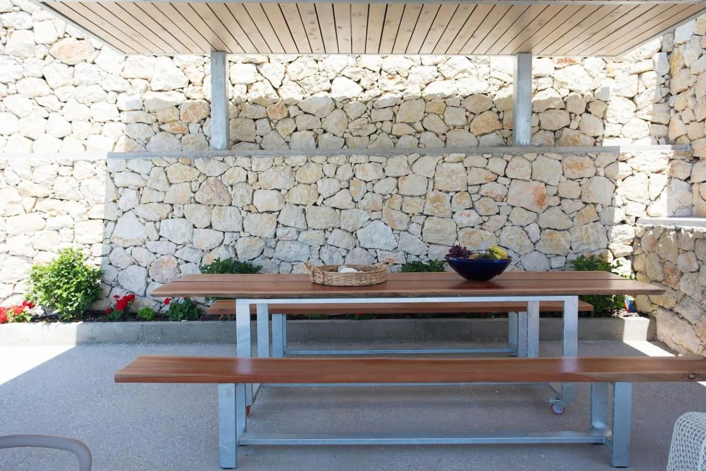 Dining area in Villa Fyki