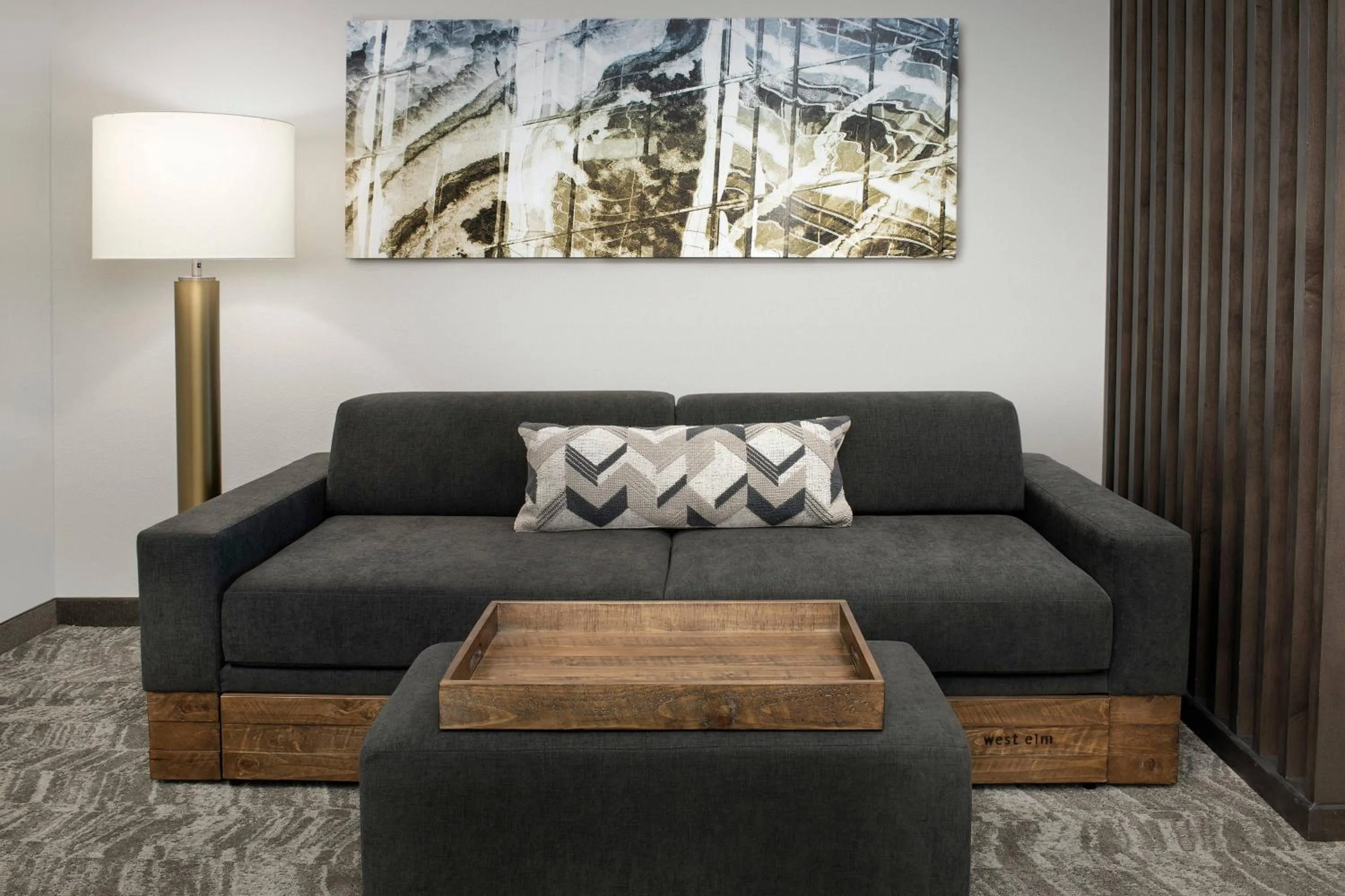 Photo of the whole room in SpringHill Suites by Marriott Atlanta Perimeter Center