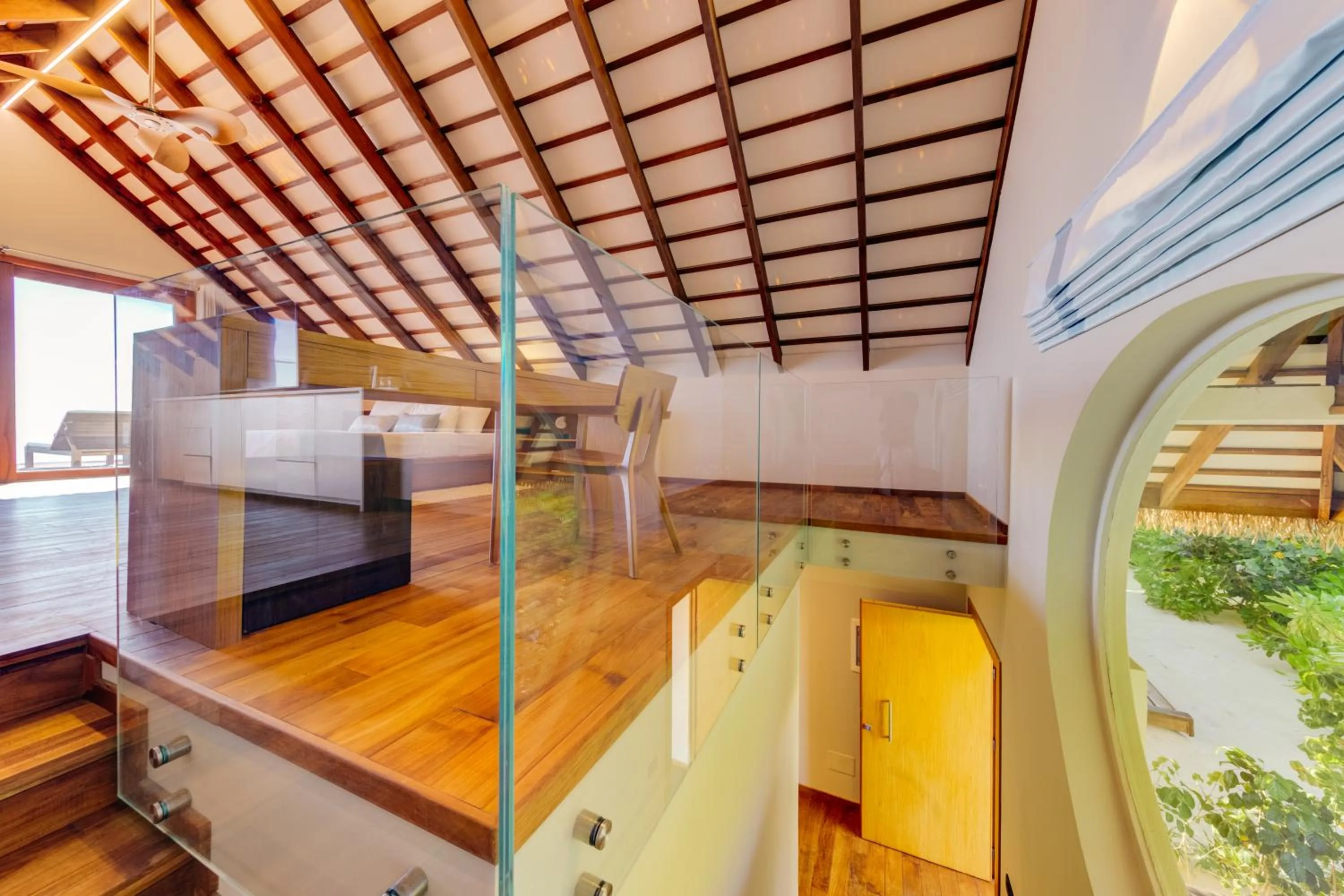 Photo of the whole room in Cinnamon Velifushi Maldives