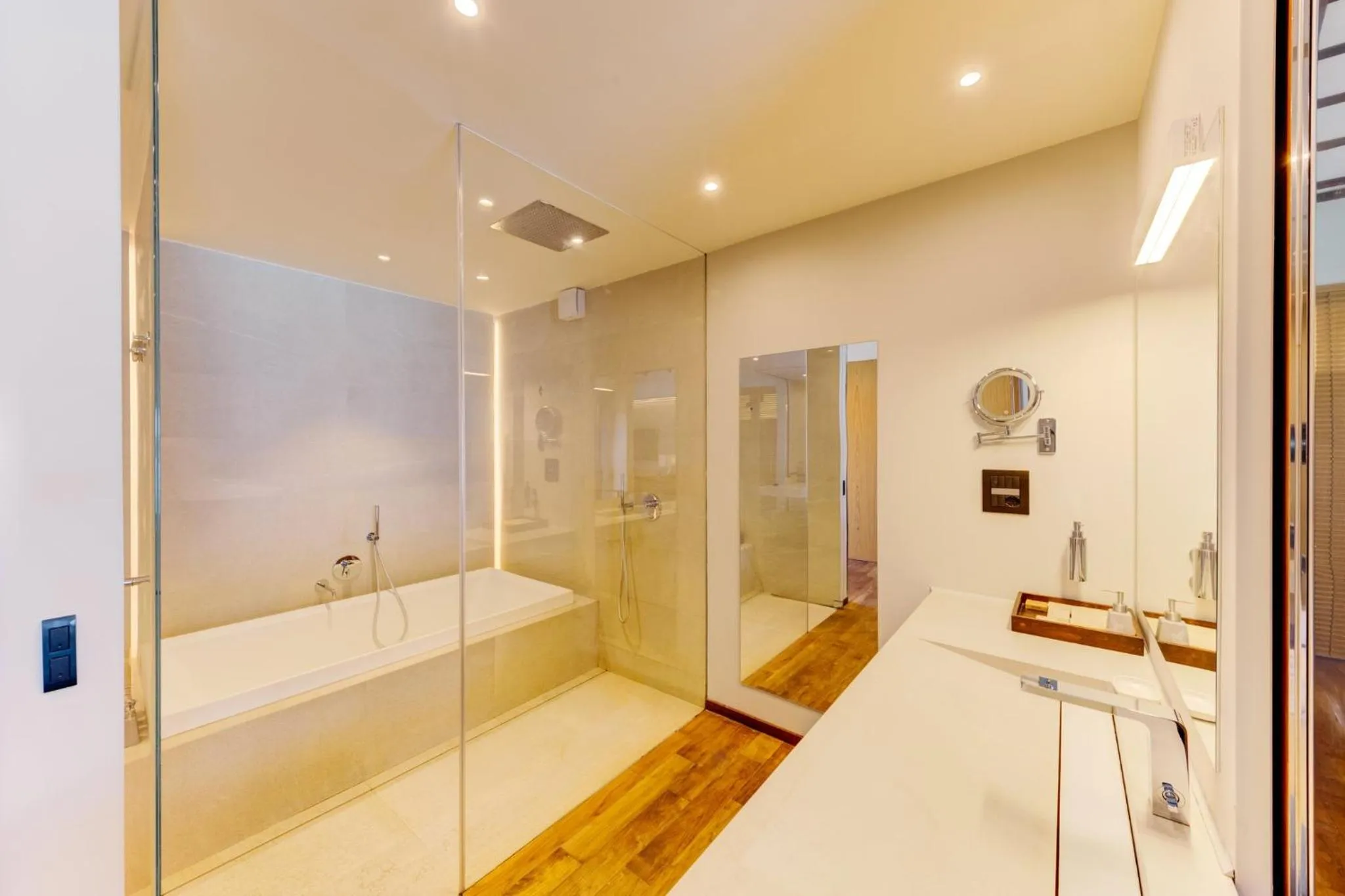 Bathroom in Cinnamon Velifushi Maldives