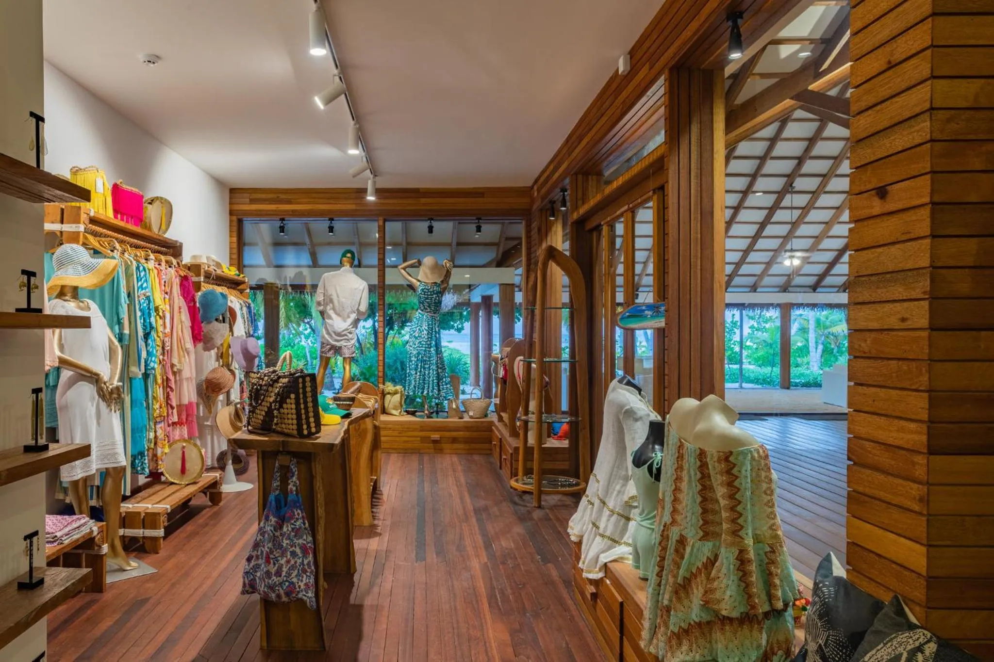 Shopping Area in Cinnamon Velifushi Maldives