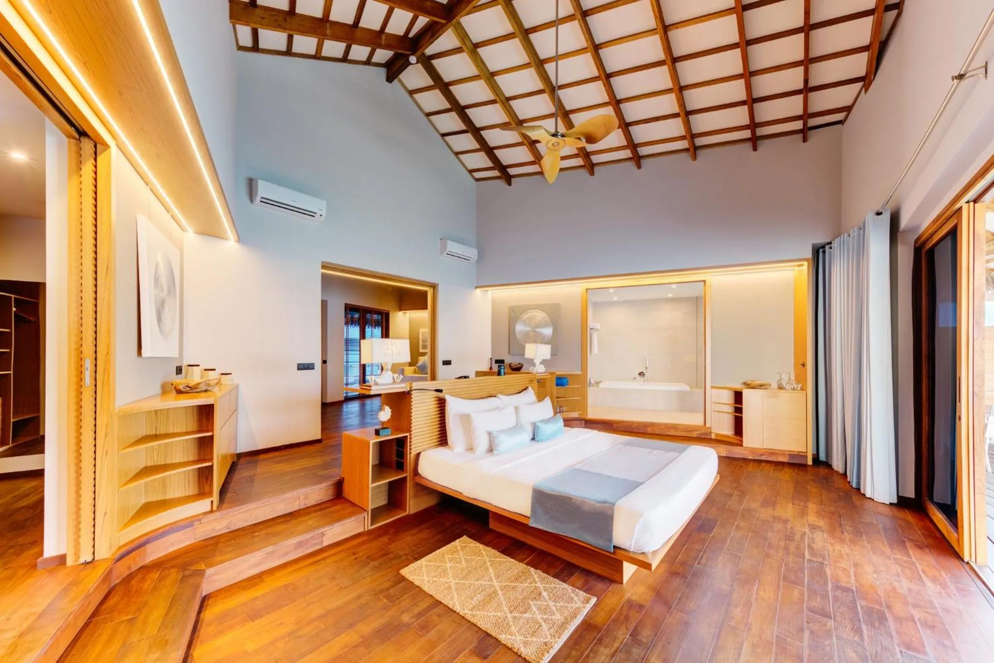 Bedroom, Bed in Cinnamon Velifushi Maldives