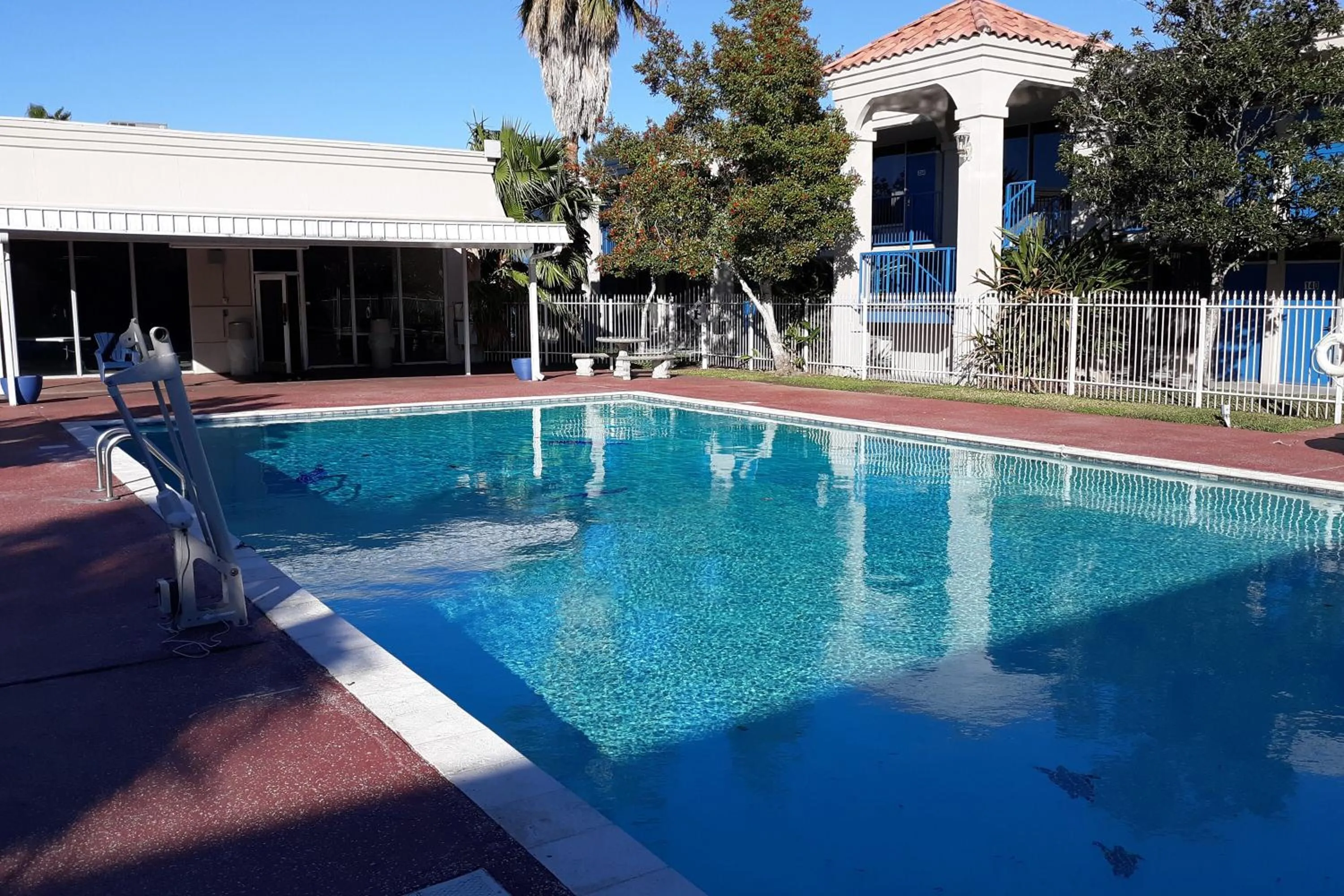 Swimming Pool in Travelodge by Wyndham Baton Rouge East