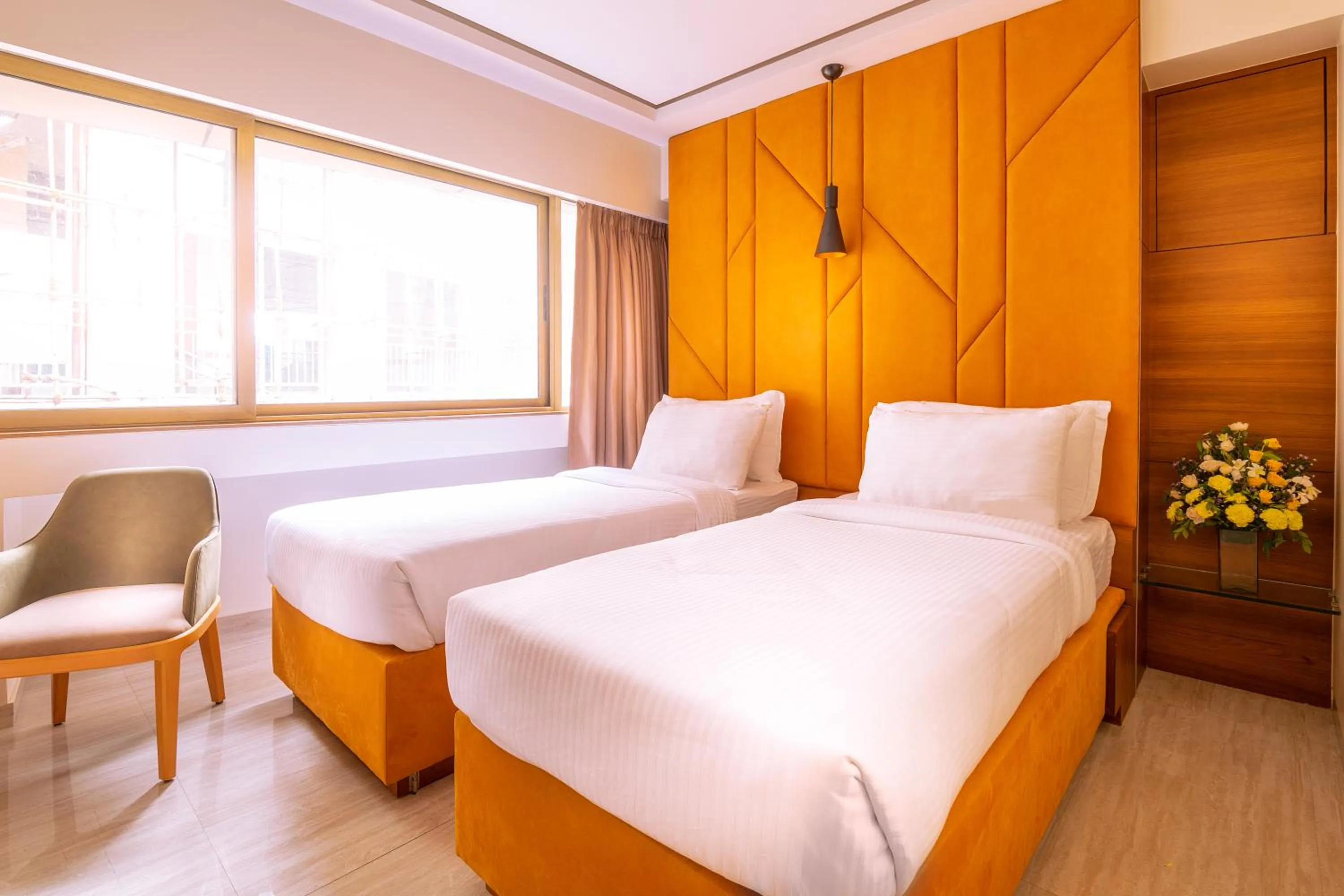 Bed in Hotel Metropole Inn