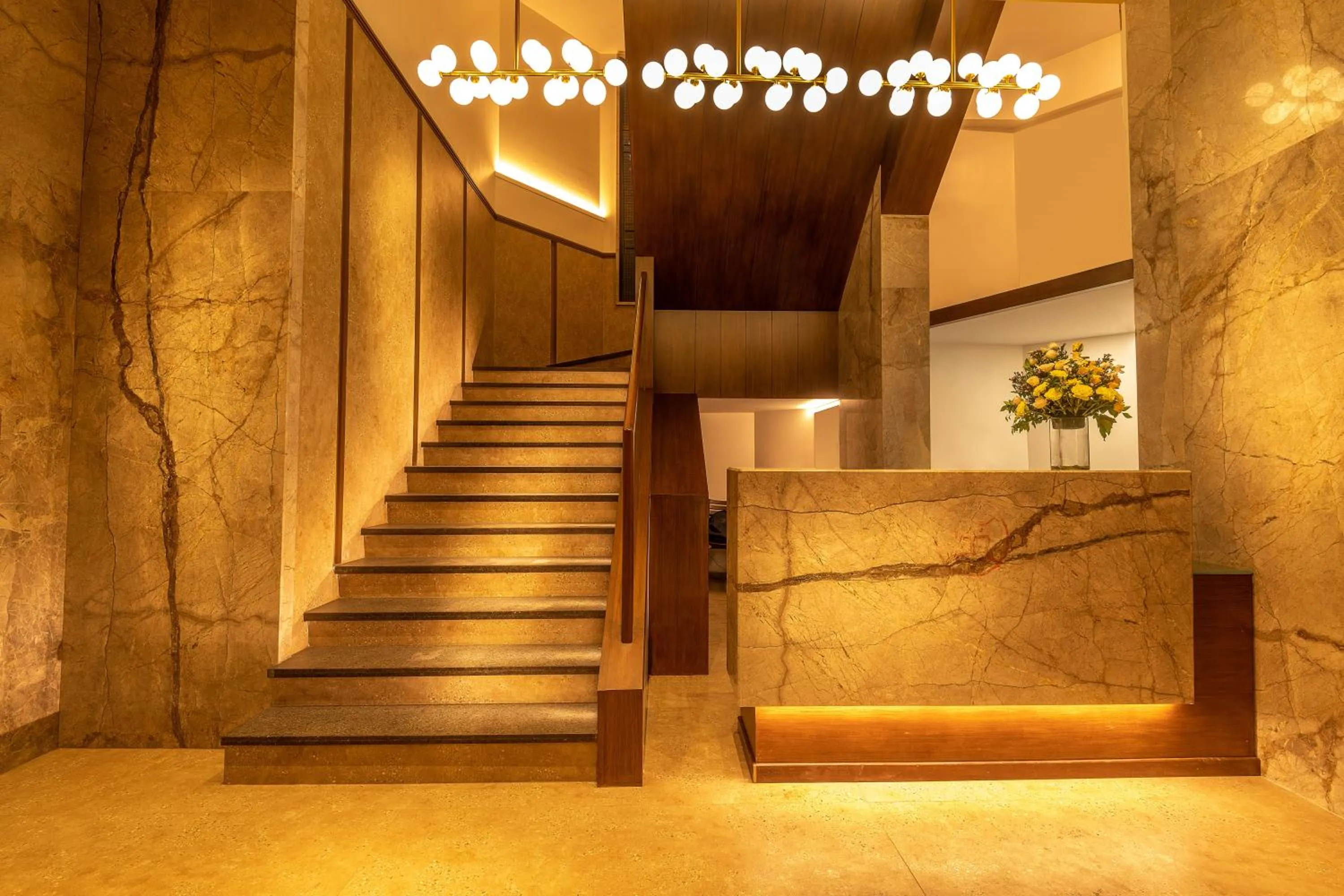 Lobby or reception in Hotel Metropole Inn