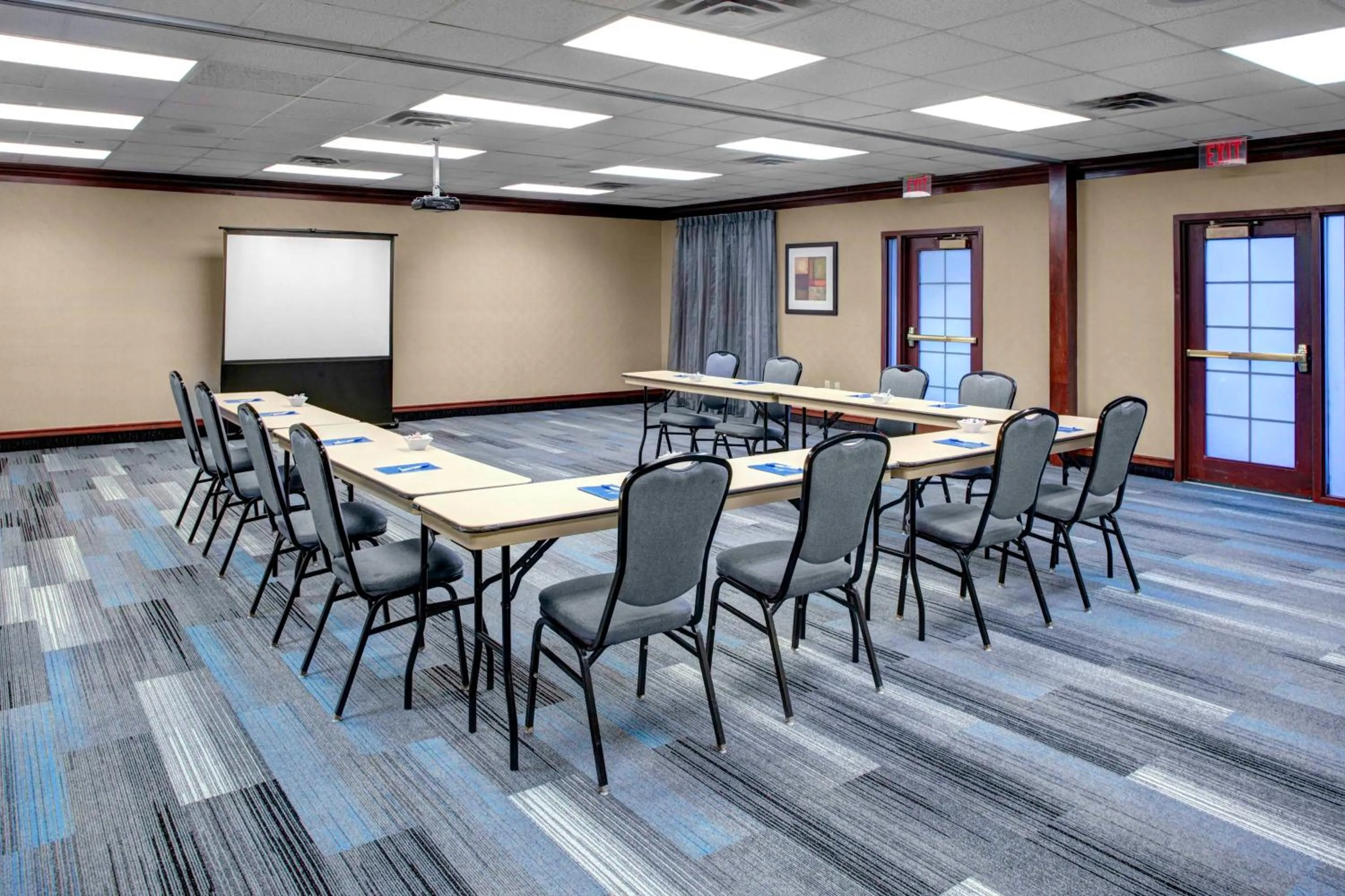 Meeting/conference room in Hyatt House Boston/Burlington