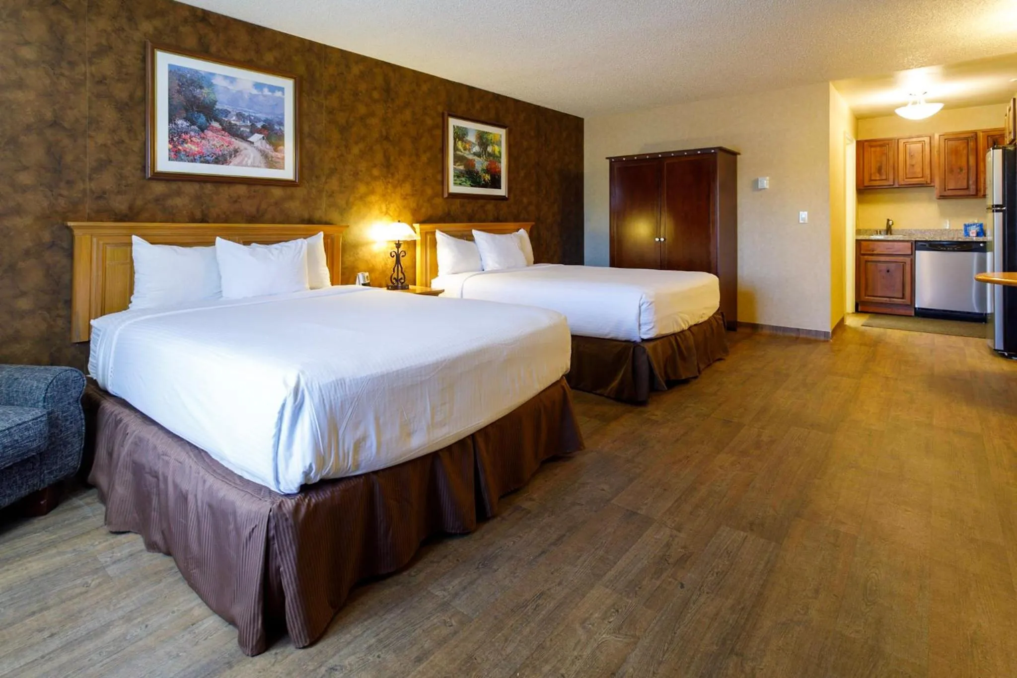Bed in Gold Country Inn and Casino by Red Lion Hotels