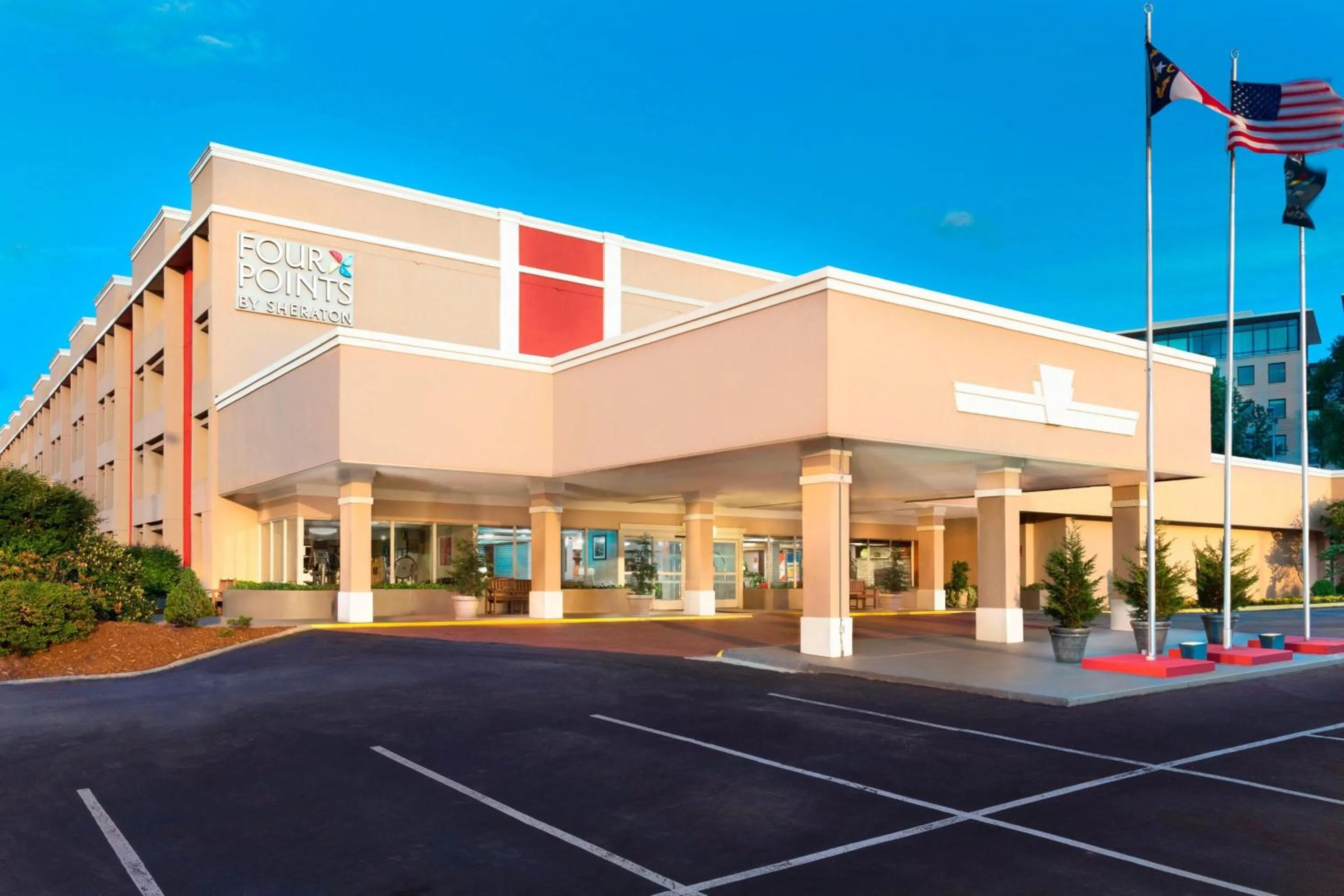 Property building in Four Points by Sheraton Asheville Downtown