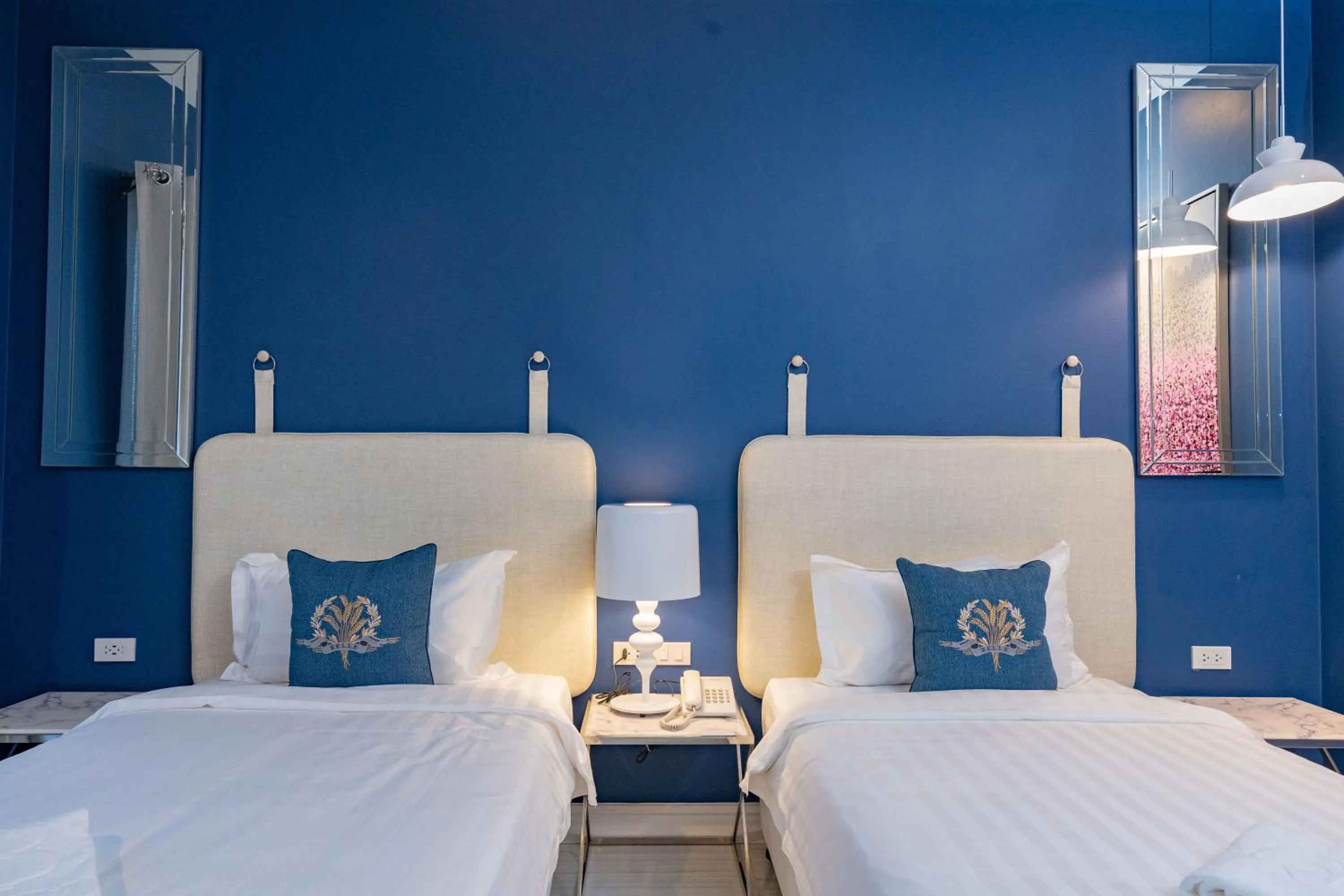 Photo of the whole room, Bed in Belle Grand Hotel