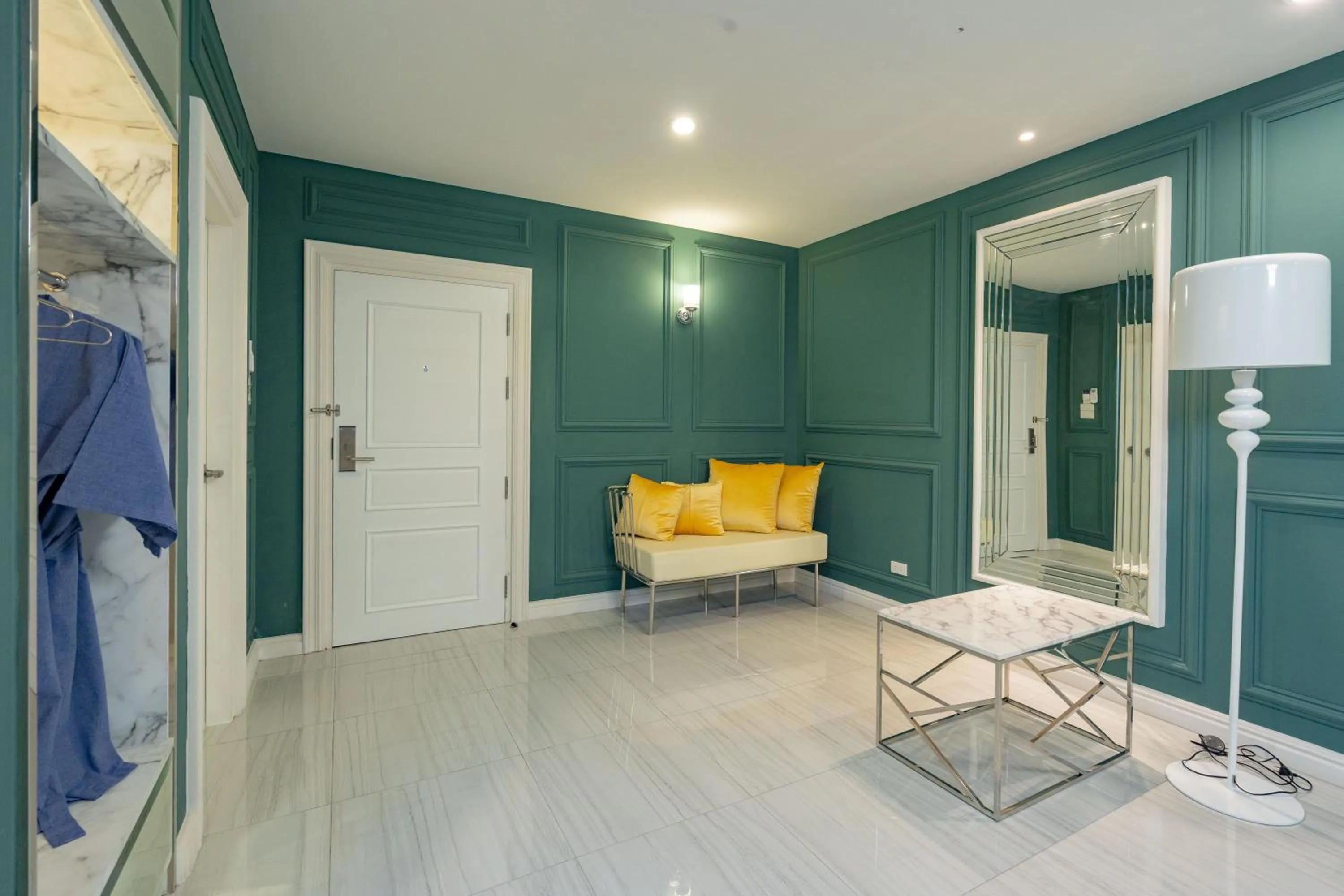 Photo of the whole room in Belle Grand Hotel