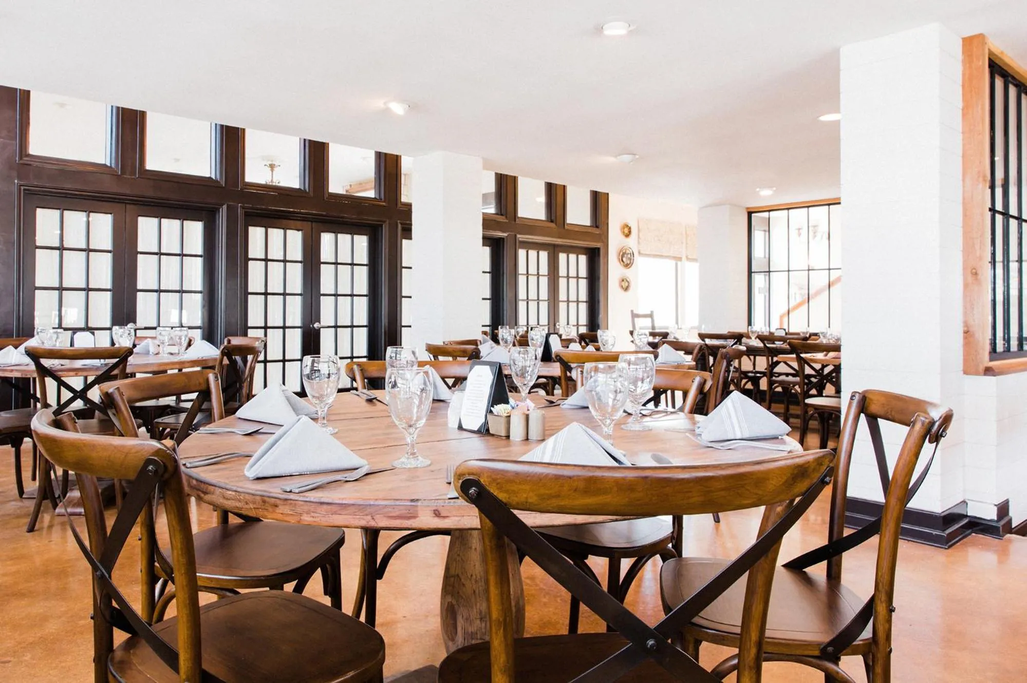 Restaurant/places to eat in Hillside Boutique Hotel