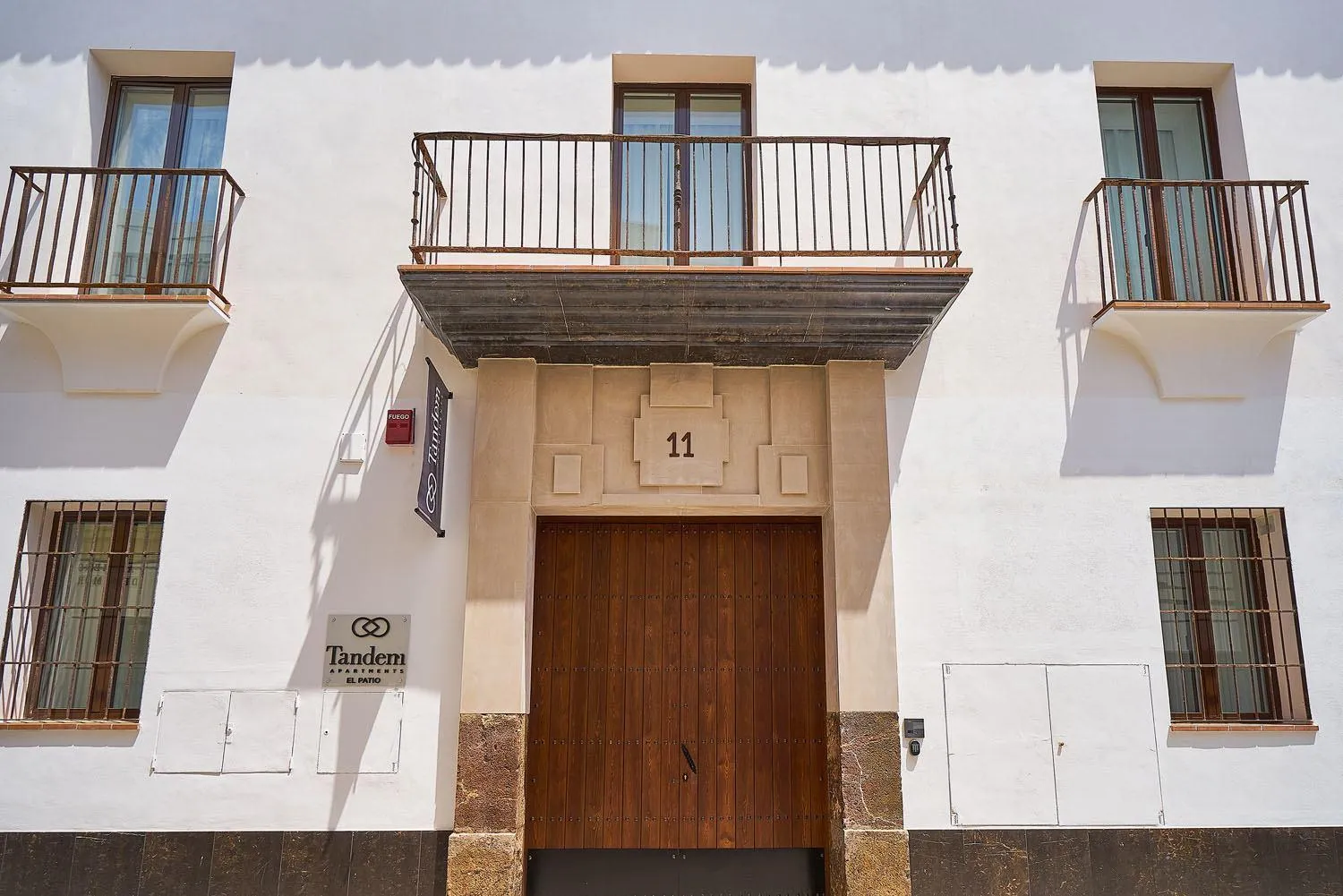 Facade/entrance in Tandem El Patio