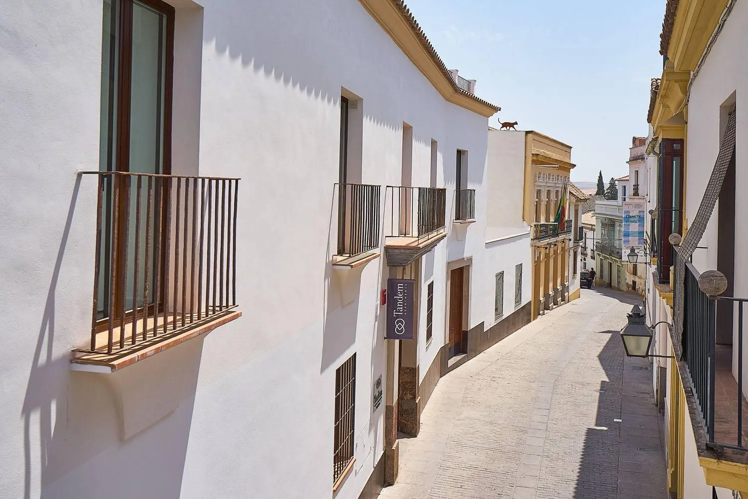 Facade/entrance in Tandem El Patio