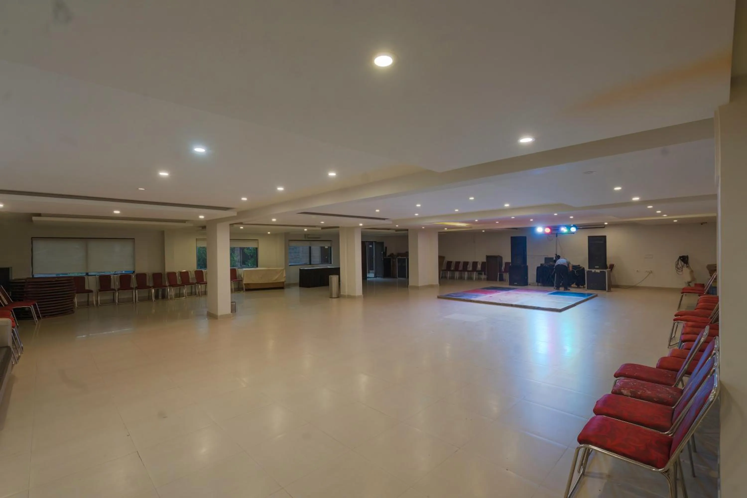Meeting/conference room in Excel Hotels and Resorts Bhimtal