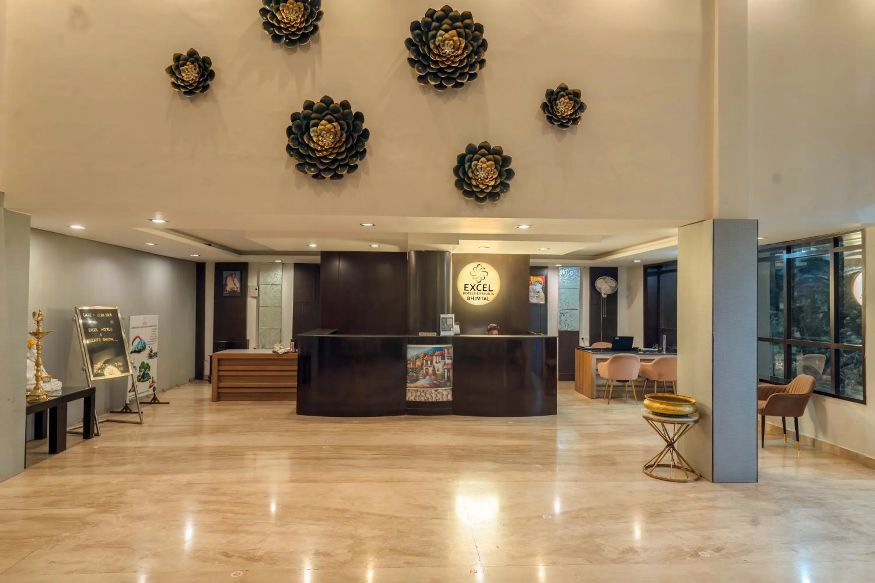 Lobby or reception in Excel Hotels and Resorts Bhimtal
