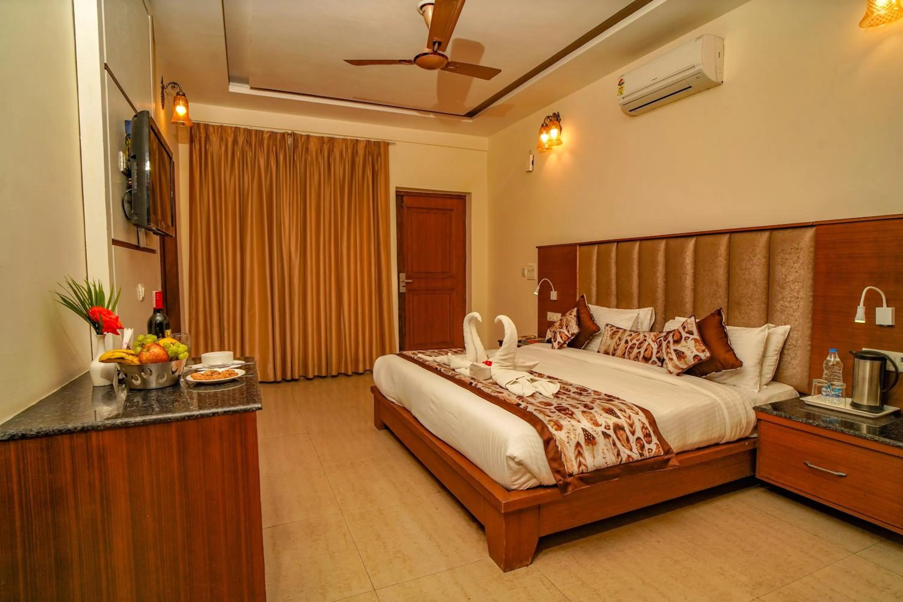 View (from property/room), Bed in Excel Hotels and Resorts Bhimtal